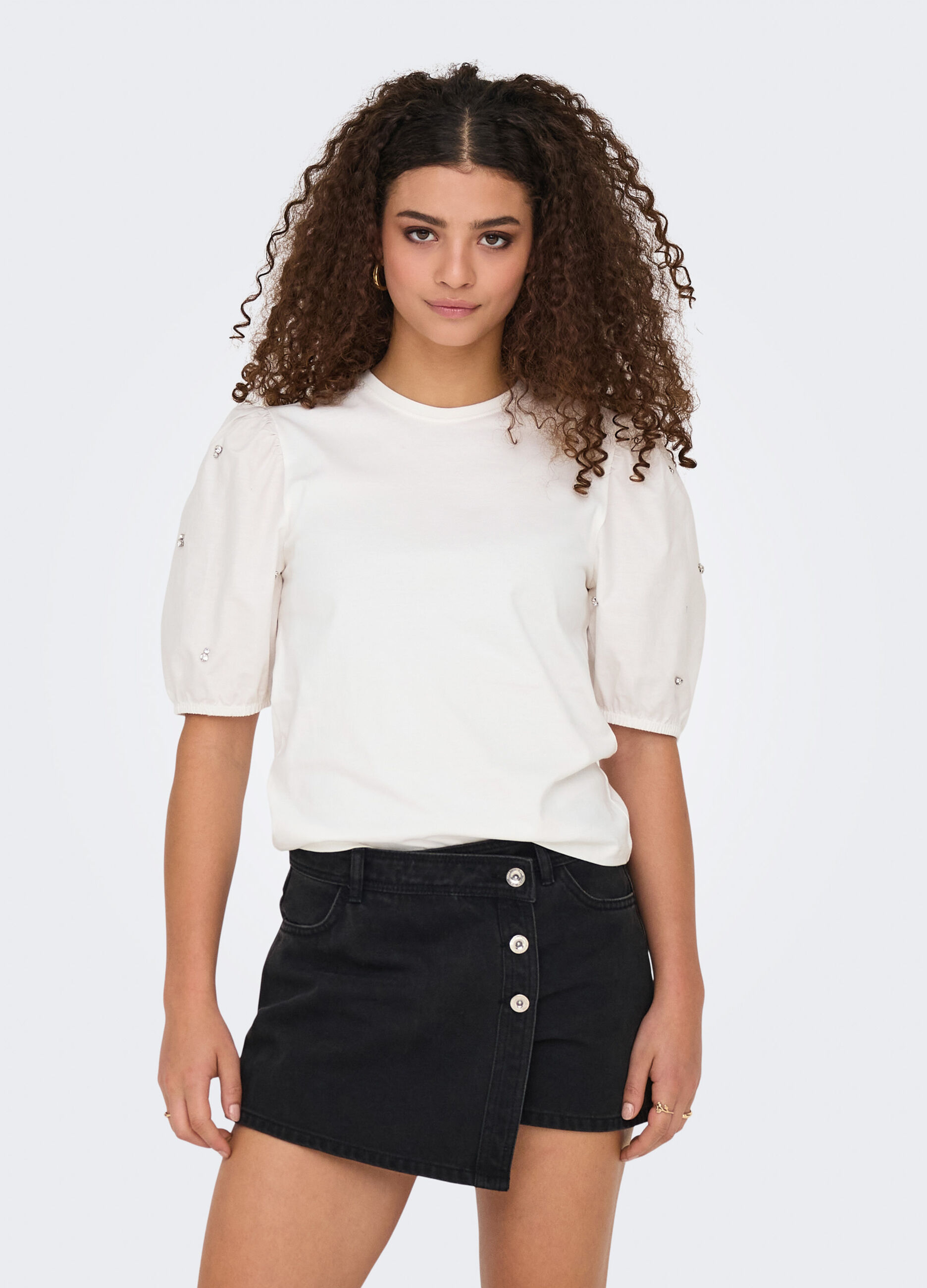 T-shirt con maniche voluminose _1