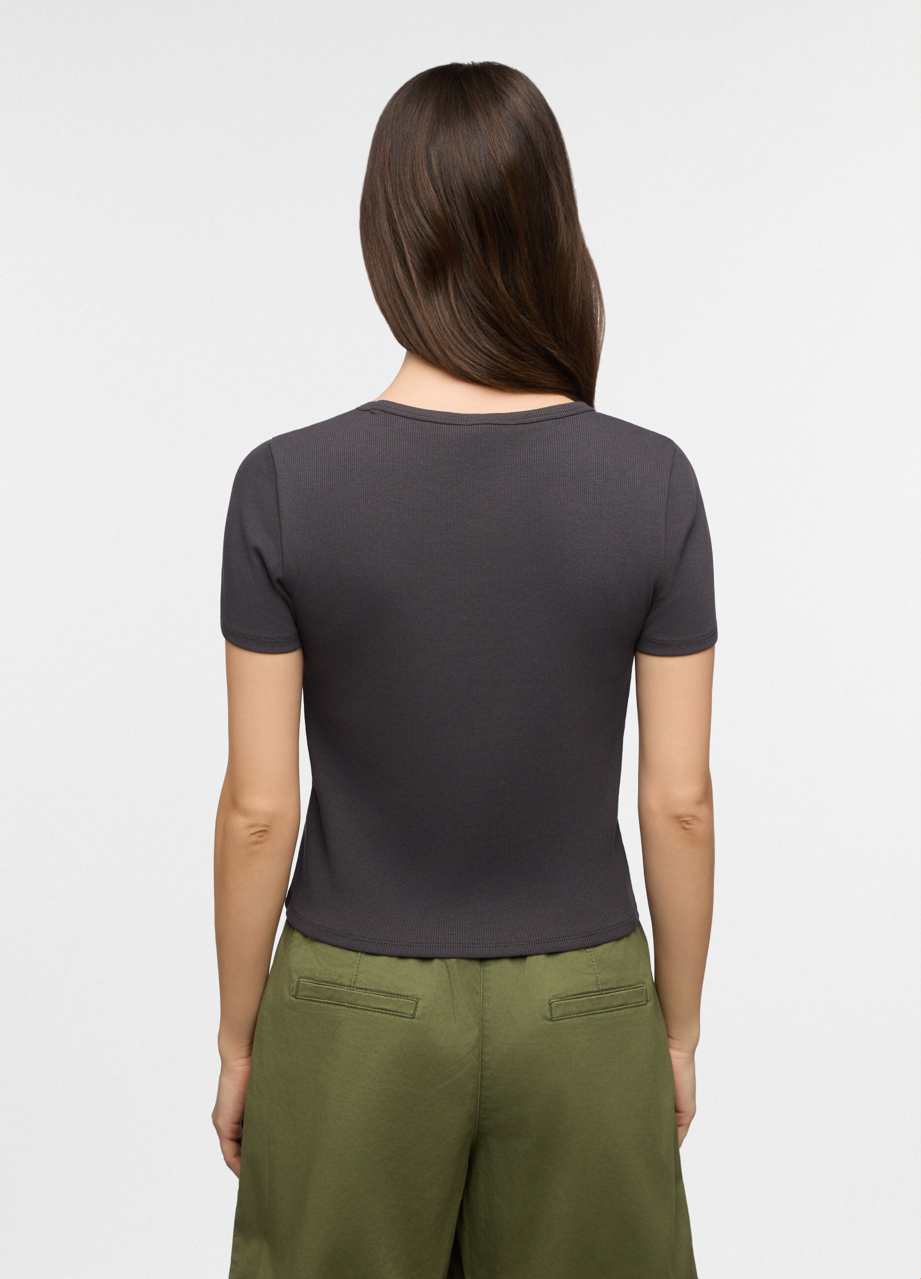 T-shirt con scollo rotondo fitted donna_1