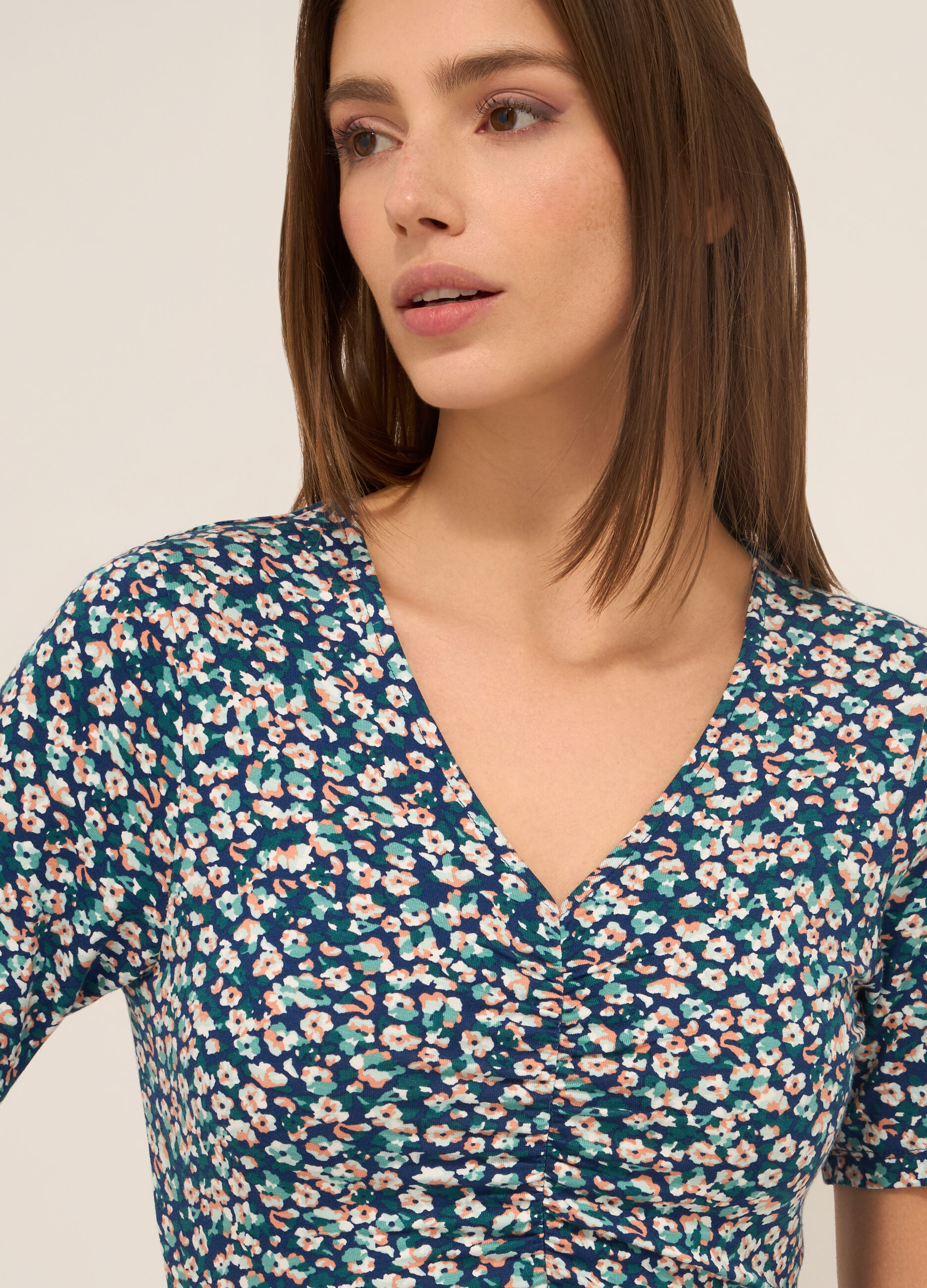 Abito corto in jersey di viscosa stretch donna_2