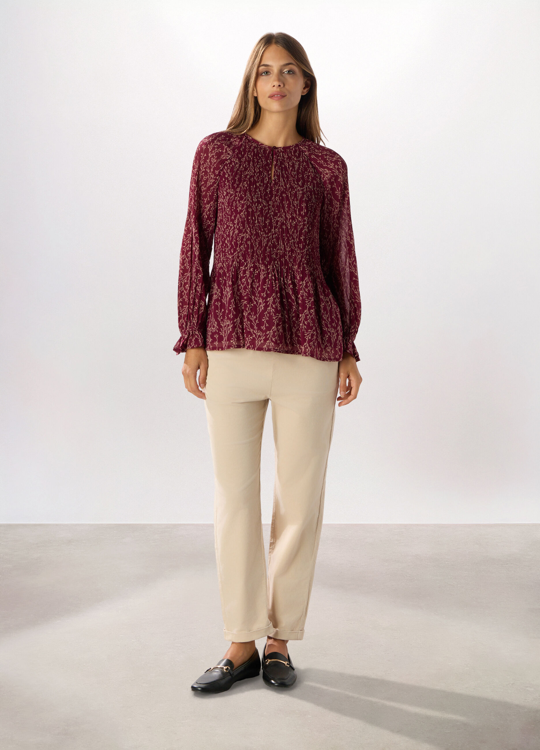 Jogger in velluto a coste di cotone stretch donna_0