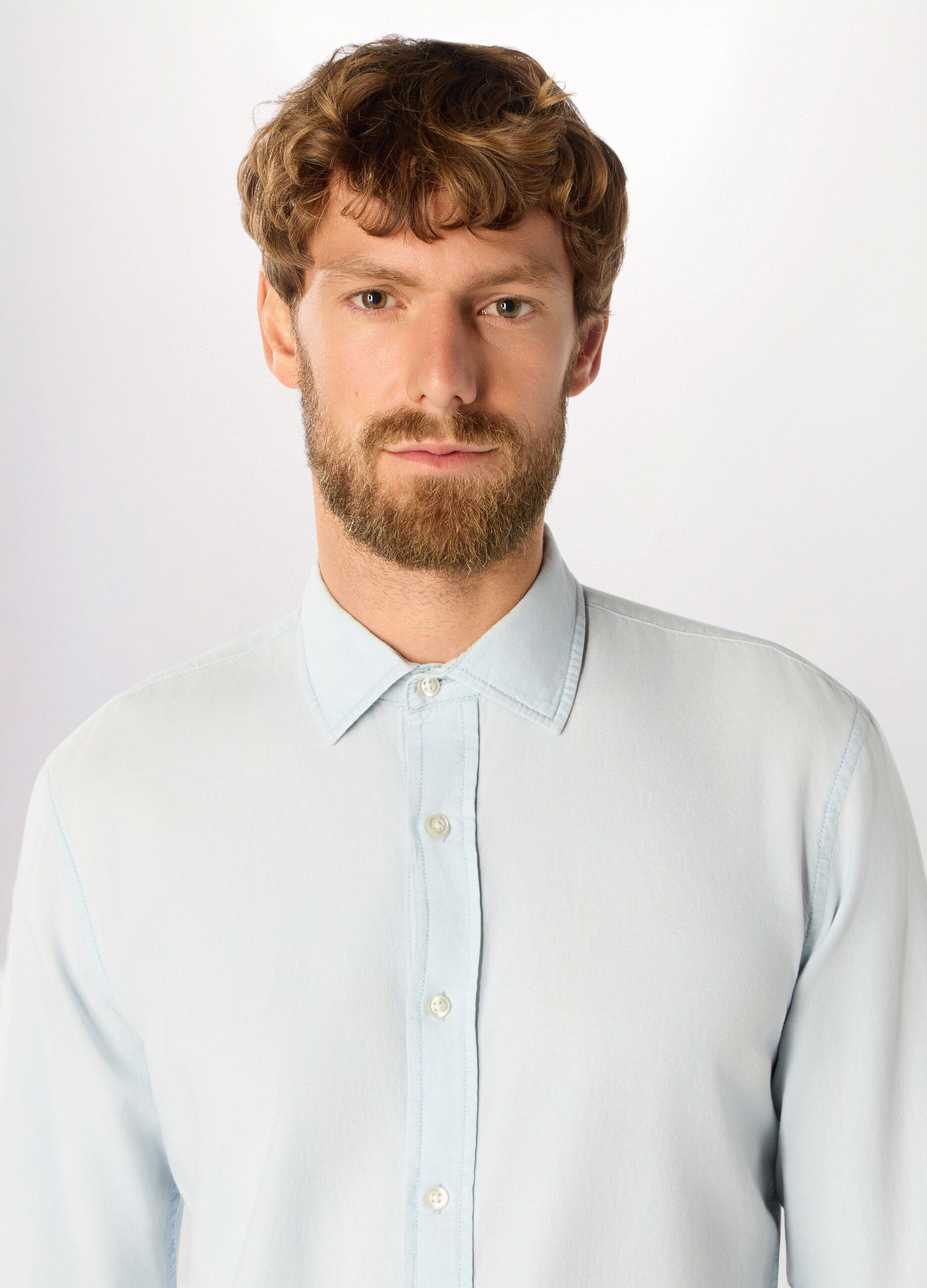 Camicia slim fit in denim uomo_2