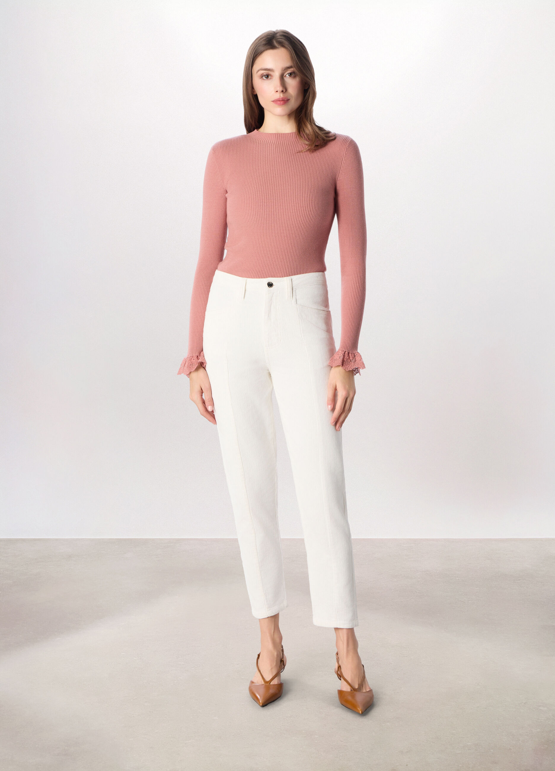 Pantaloni in velluto a coste donna_0