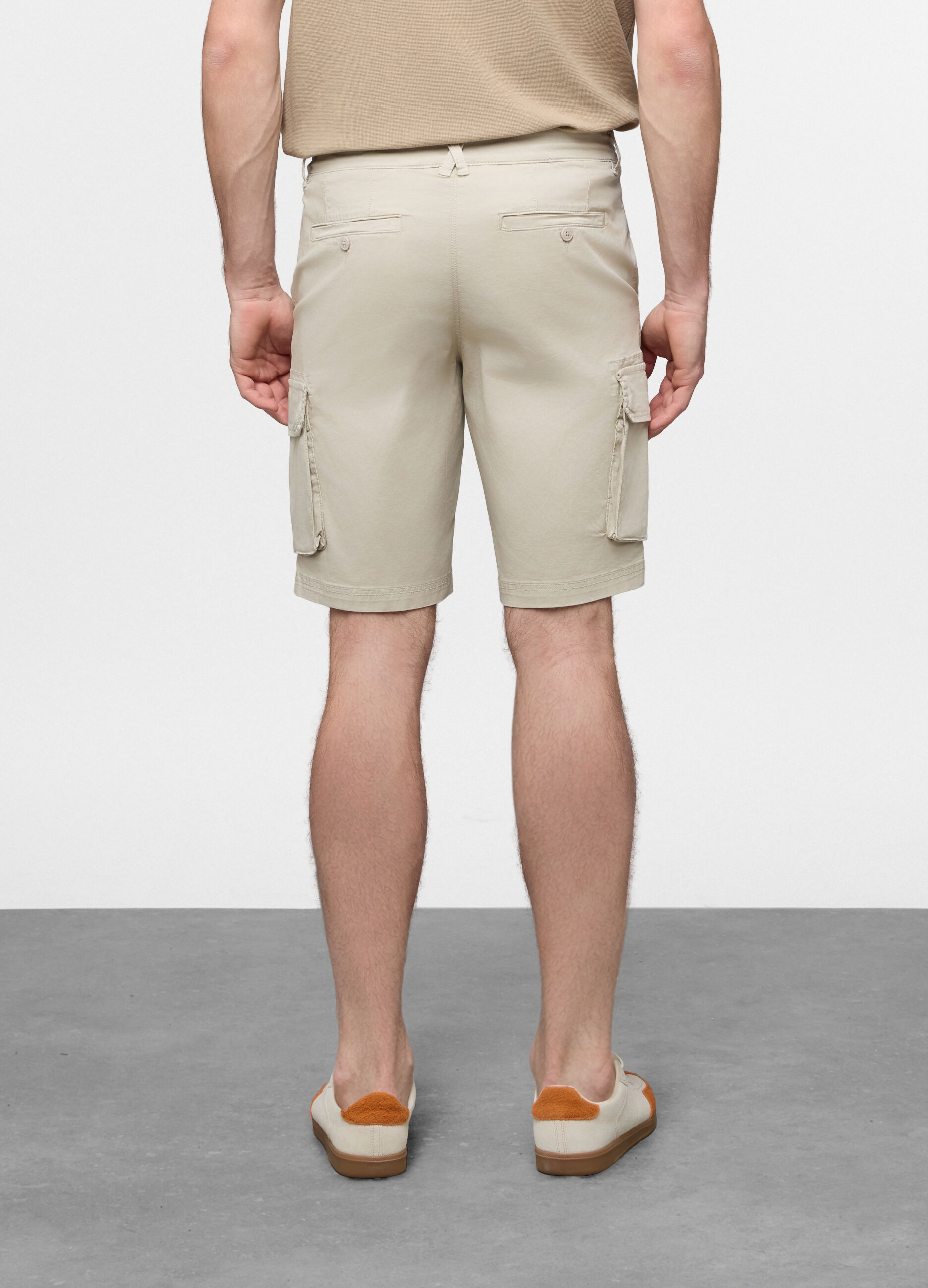 Bermuda cargo in cotone stretch uomo_1