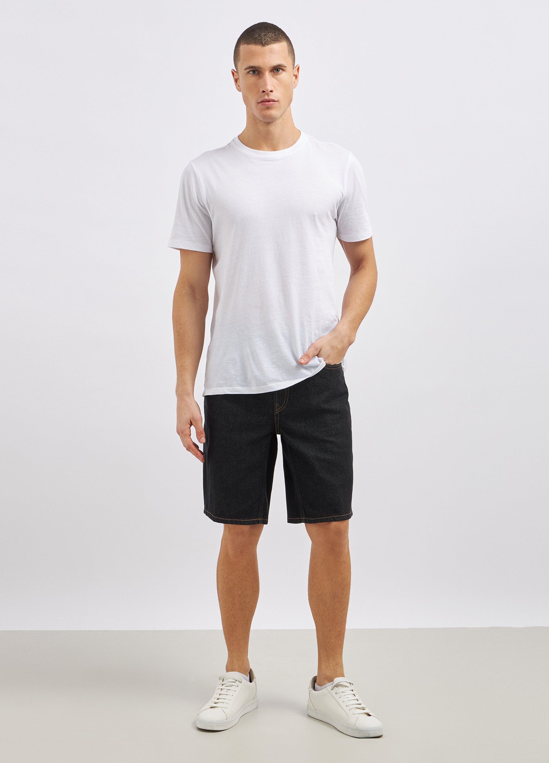 Shorts in denim di puro cotone uomo_0