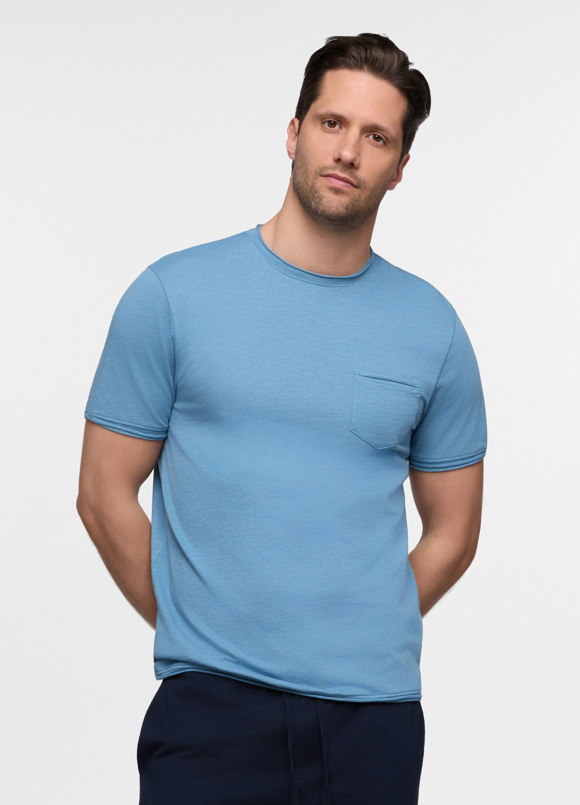 T-shirt in cotone con taschino uomo_0