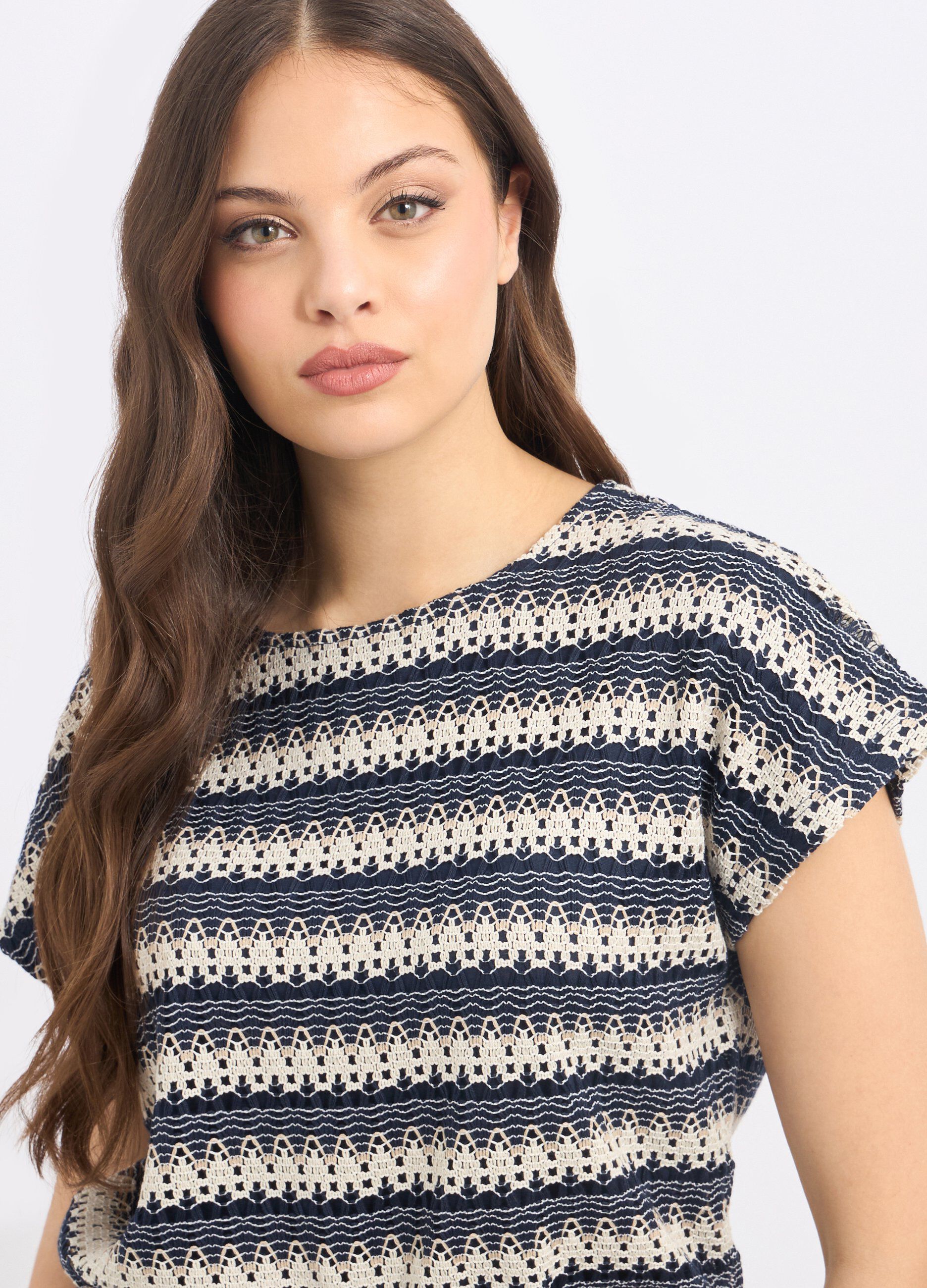 T-shirt con lavorazione jacquard donna