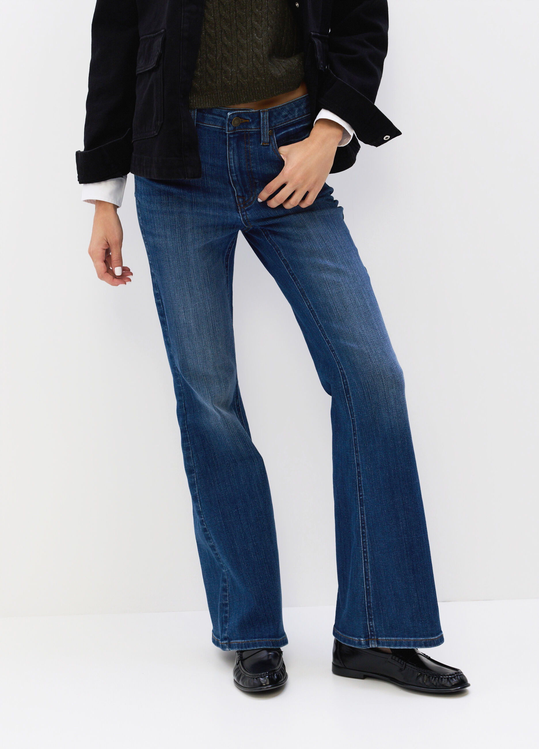 Pantaloni Flare Fit in denim stretch misto cotone donna_2