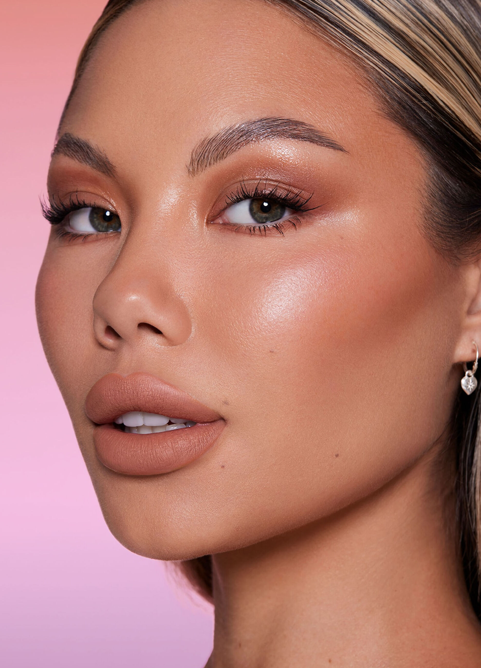 Rossetto opaco a lunga tenuta Dynamatte Boom &ndash; Encore Energy_1