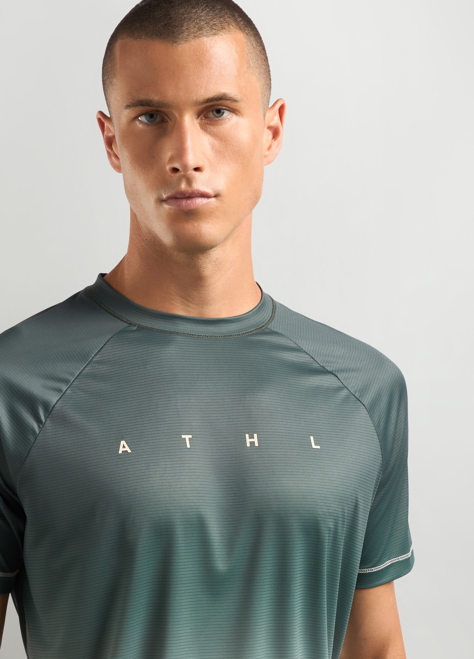 Abbigliamento sportivo ragazzo online hotsell