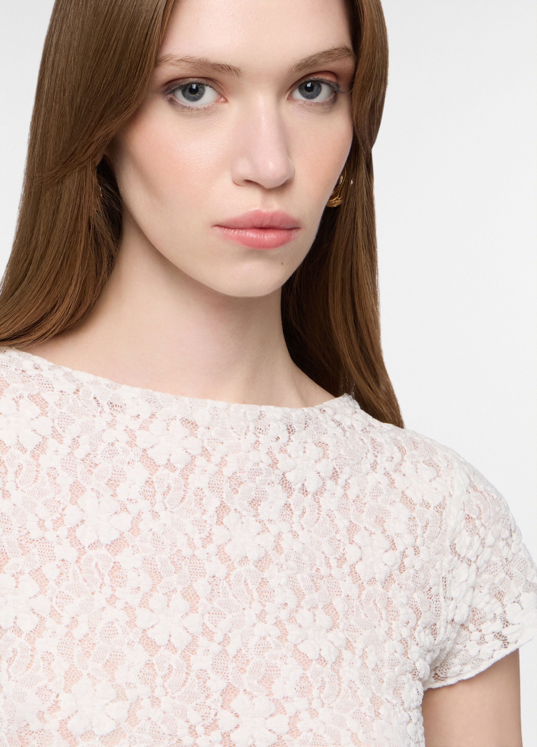 T-shirt con scollo a barchetta donna_2