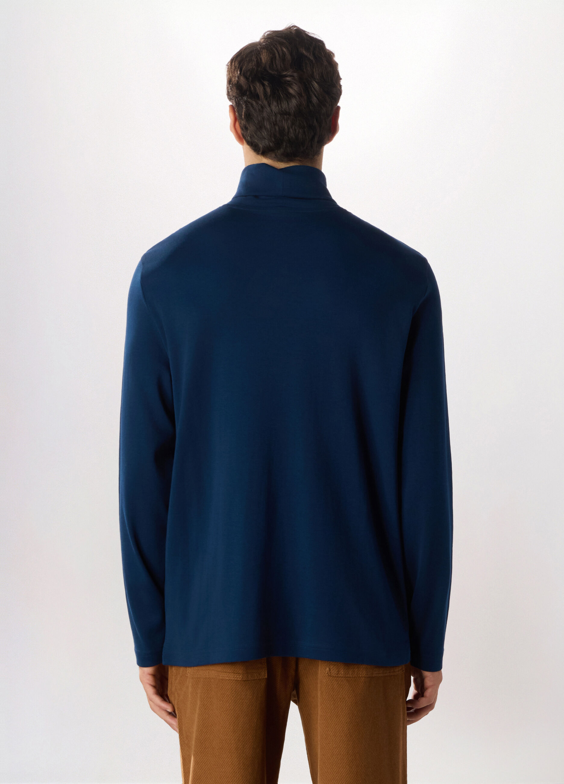 Maglia a collo alto in puro cotone uomo_1