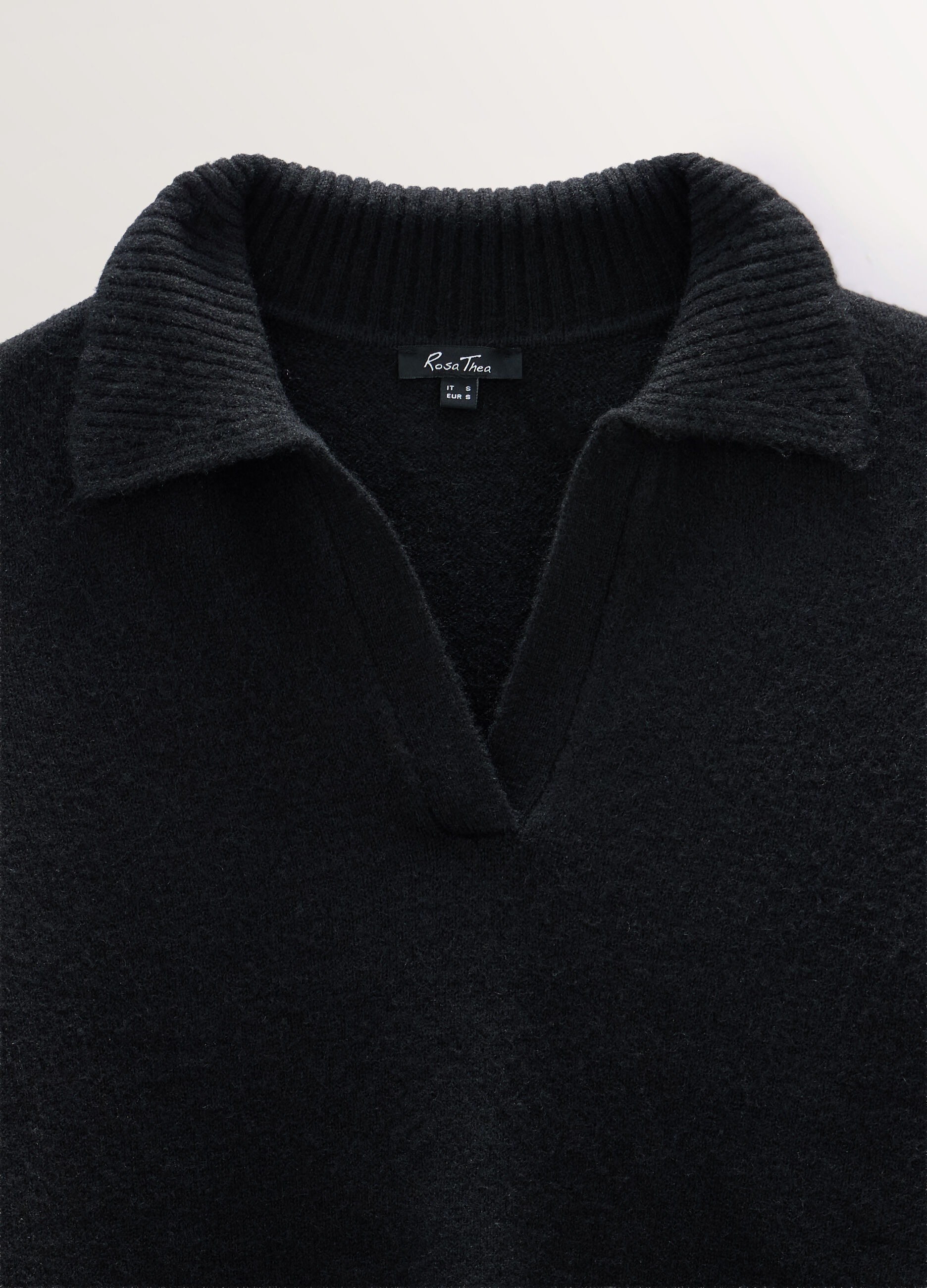 Maglia con colletto polo e scollo a V donna curvy_2