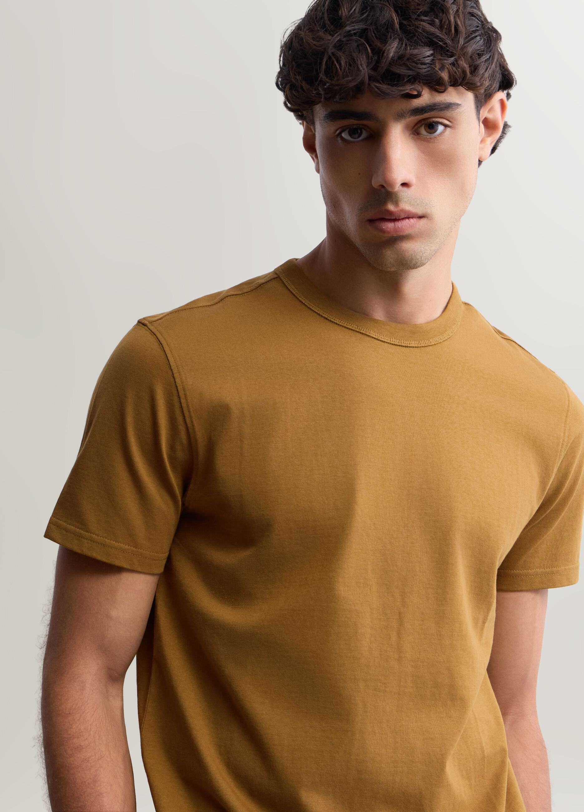 T-shirt girocollo in interlock di cotone uomo_2