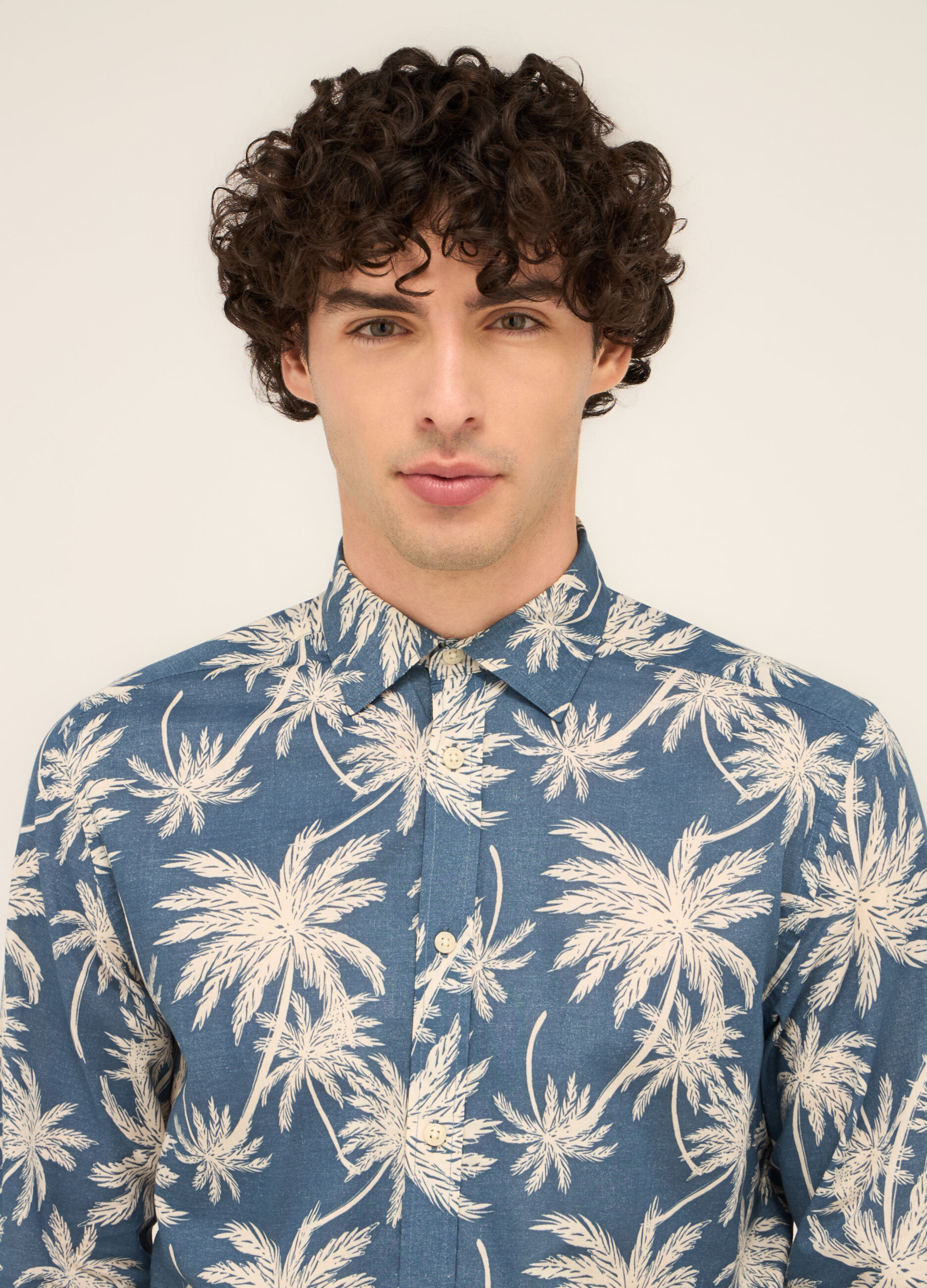 Camicia regular fit in cotone con stampa uomo_2