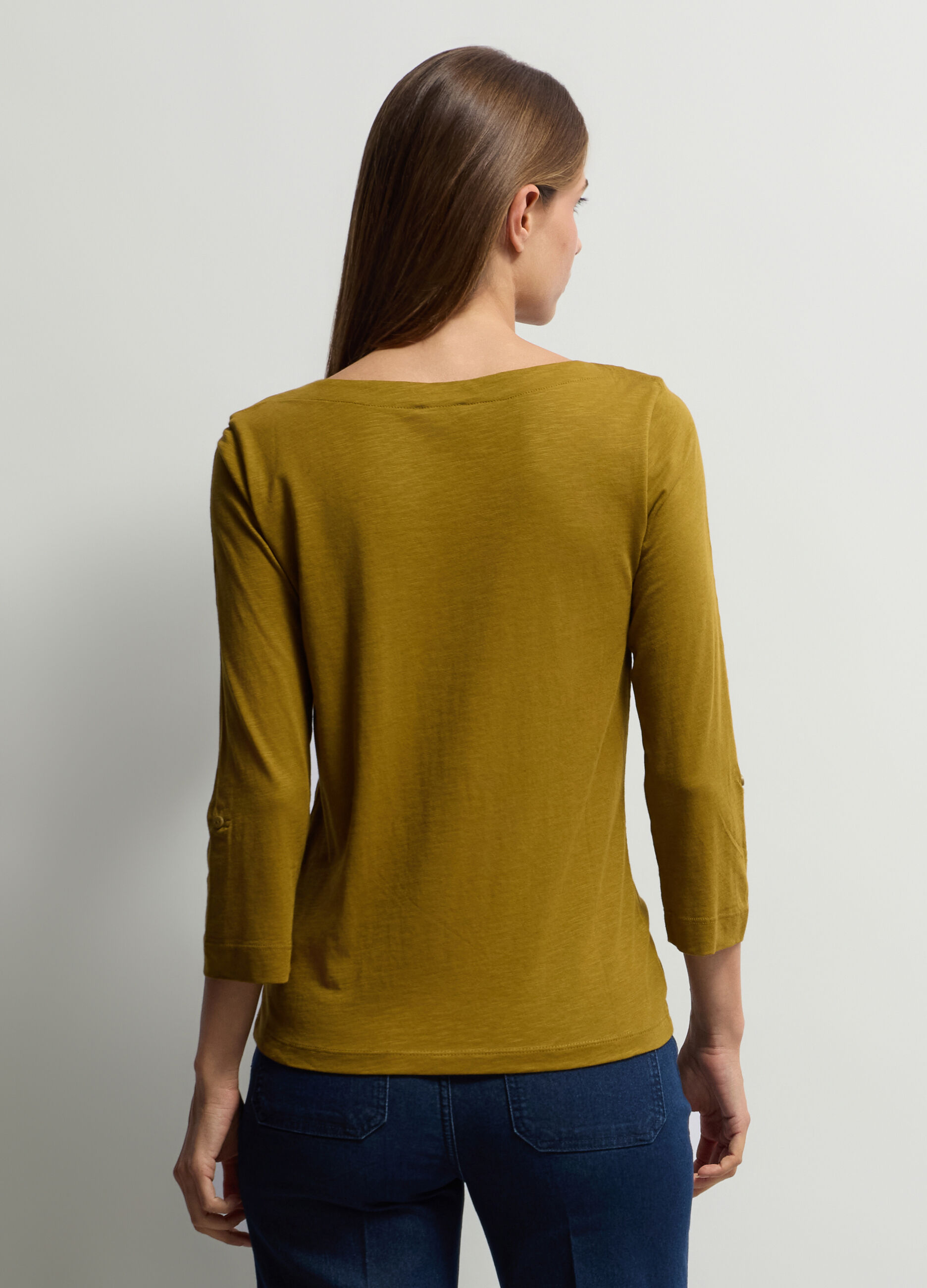 T-shirt con scollo a barchetta donna_1