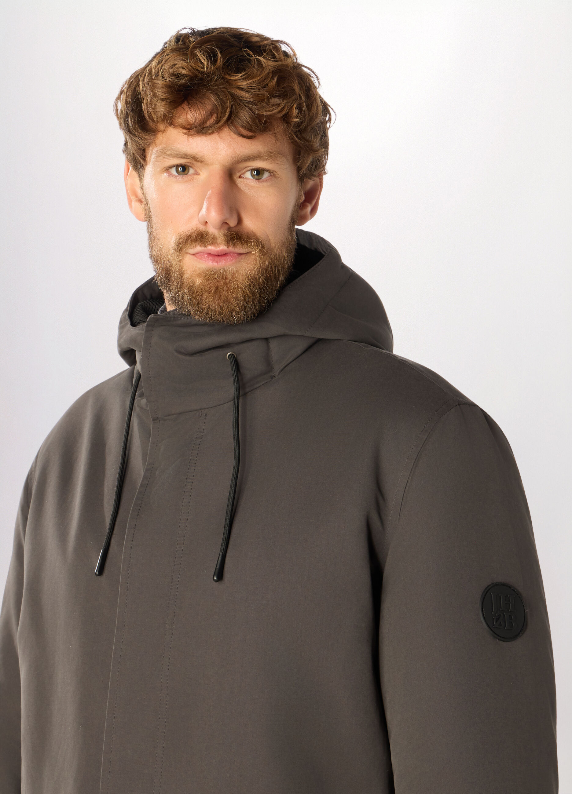 Parka in tessuto tecnico con zip uomo_2