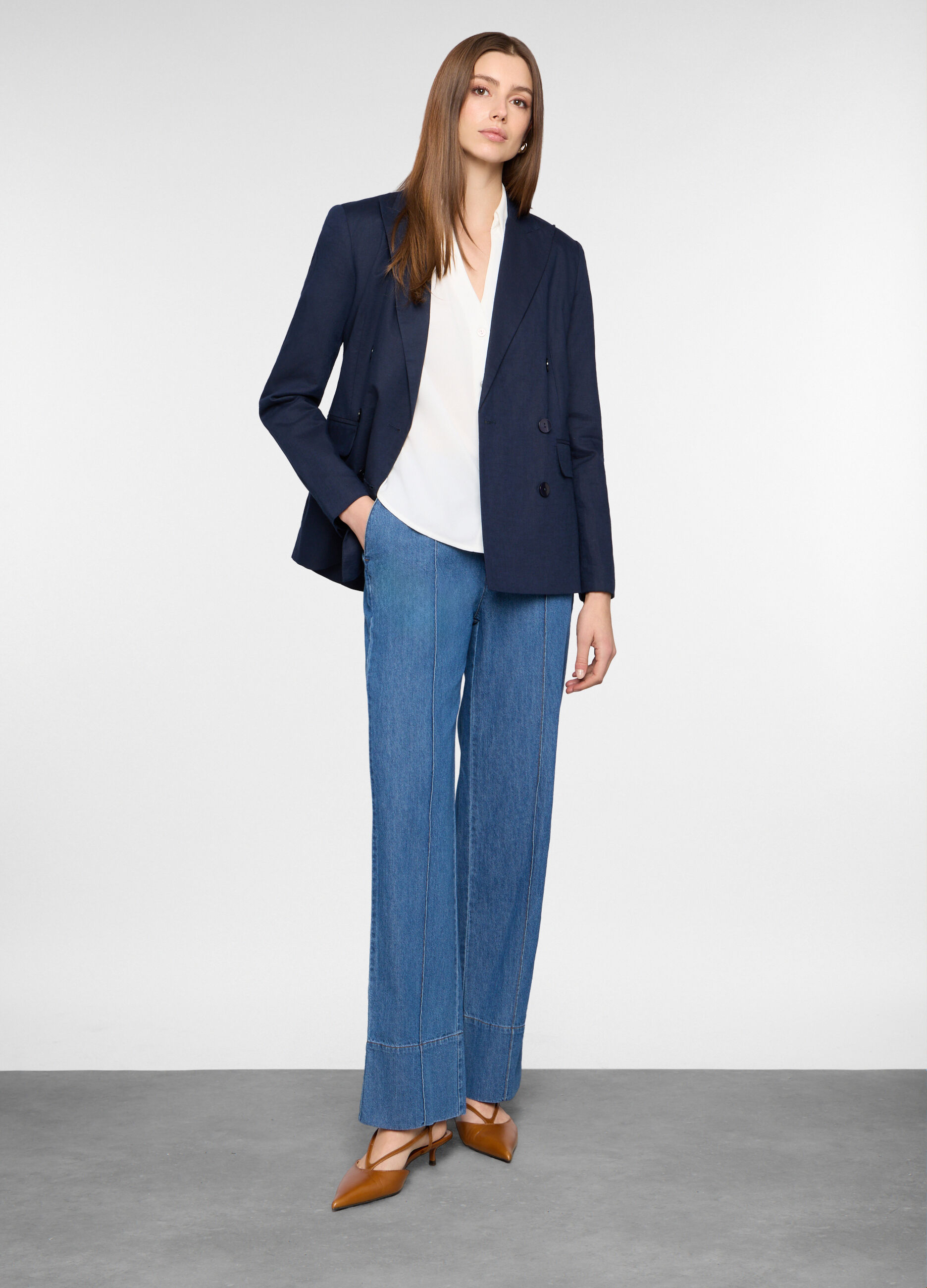 Pantaloni straight fit in denim donna_0