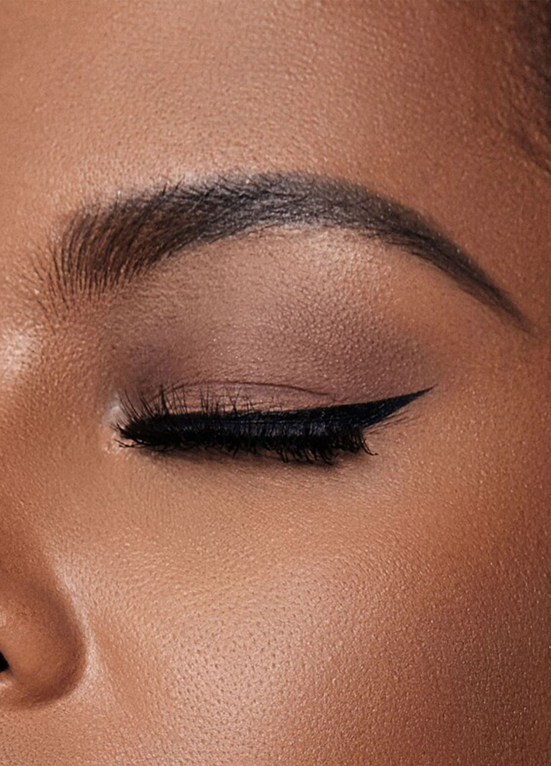 Eyeliner liquido impermeabile Pro Precision-Nero_2