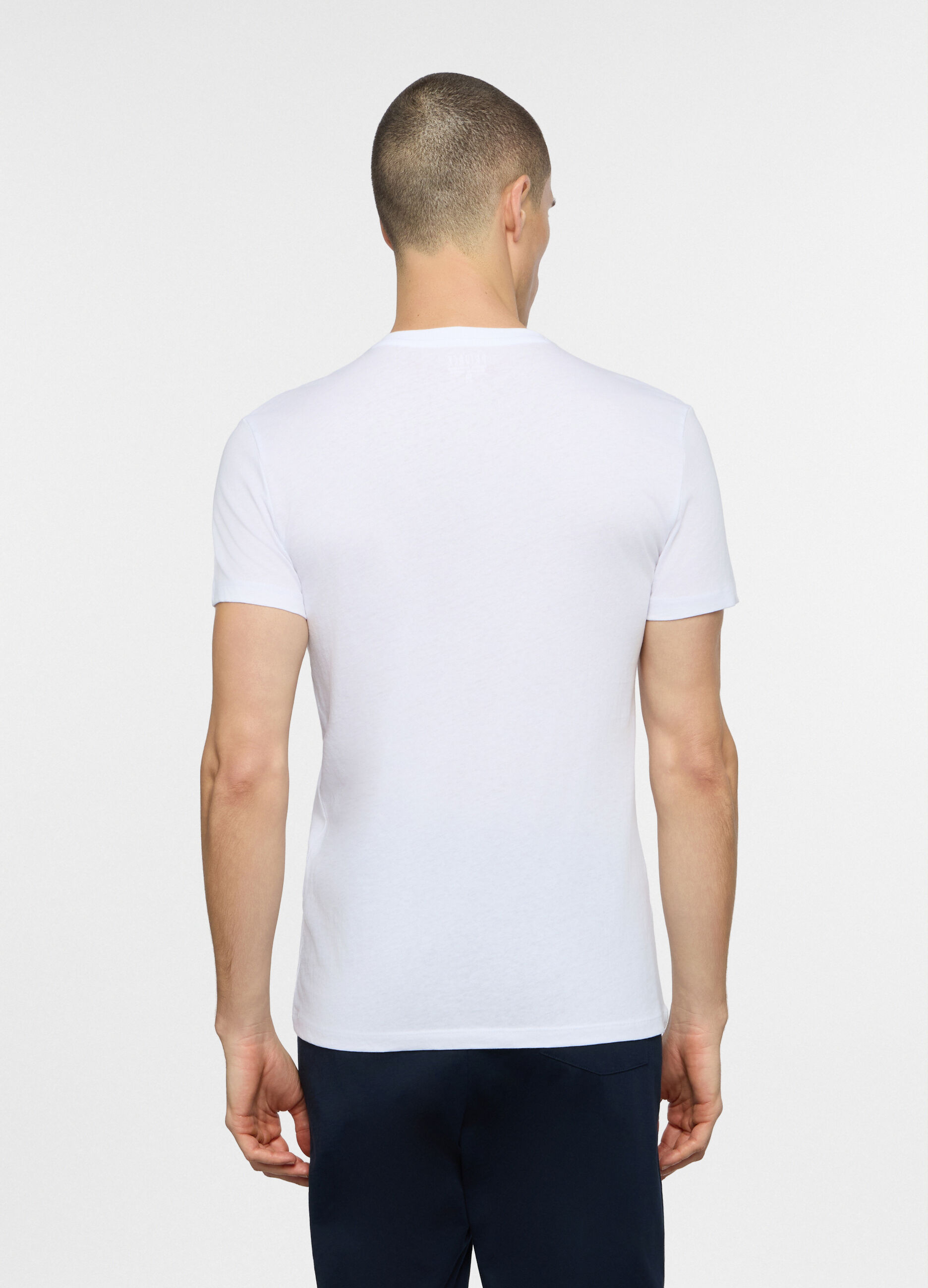 T-shirt scollo a V in jersey uomo_1