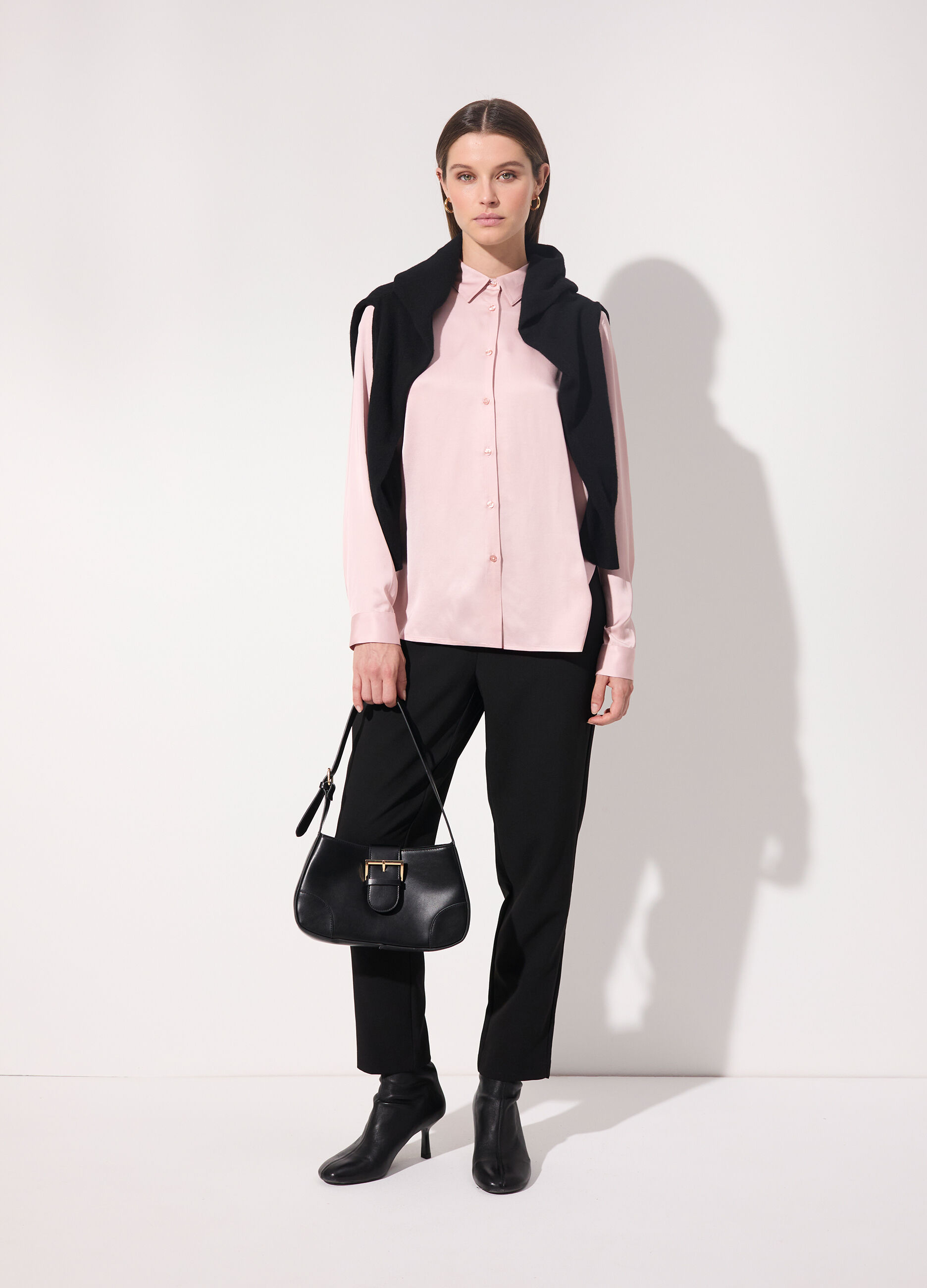 Camicia in viscosa satin a maniche lunghe donna_0