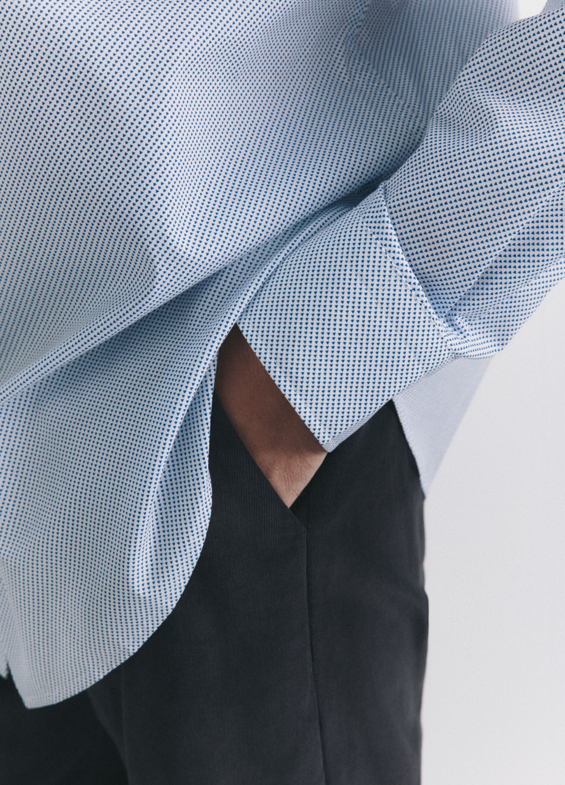 Camicia regular fit a fantasia uomo_4