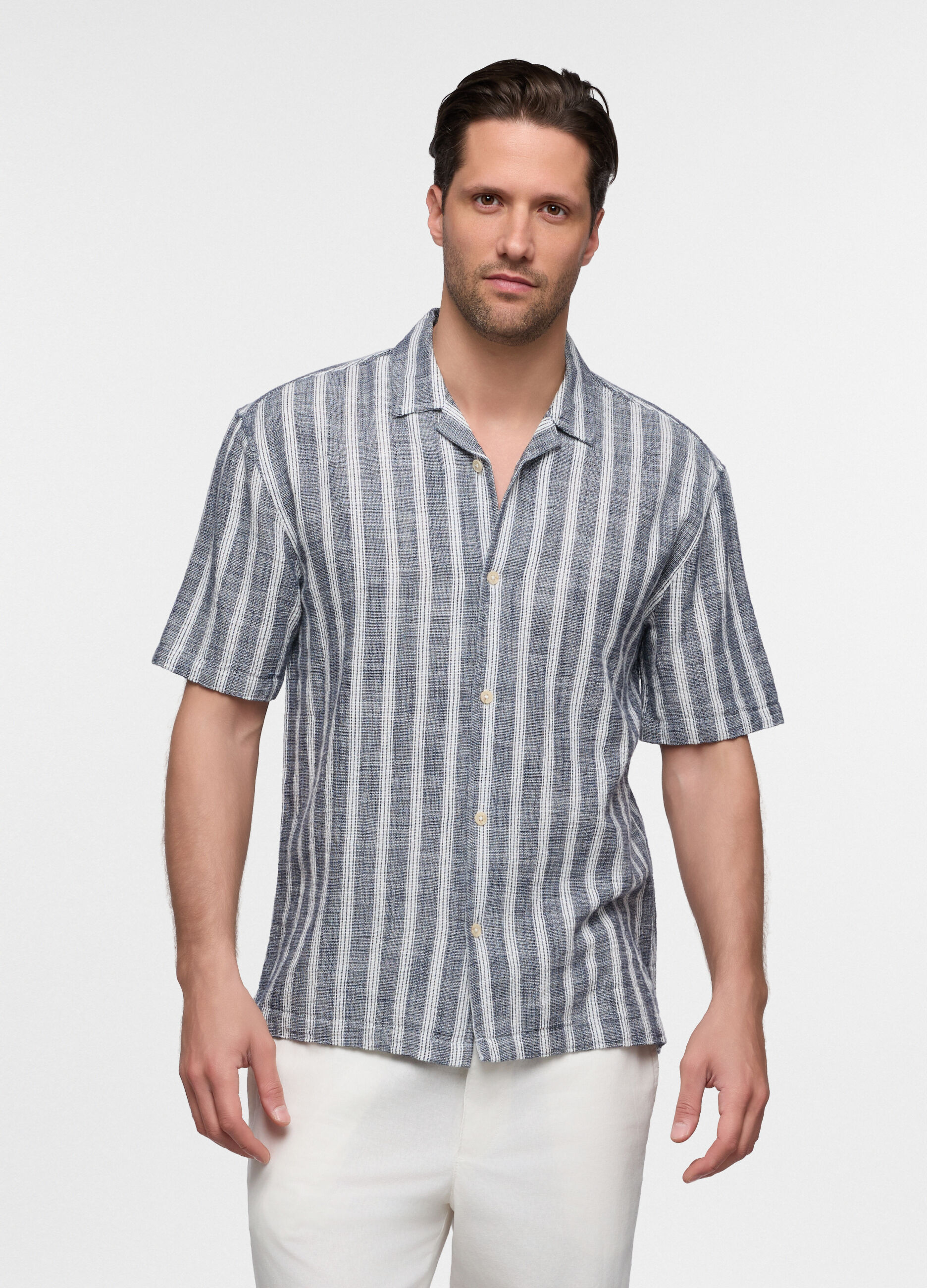 Camicia a maniche corte in cotone a righe uomo_0