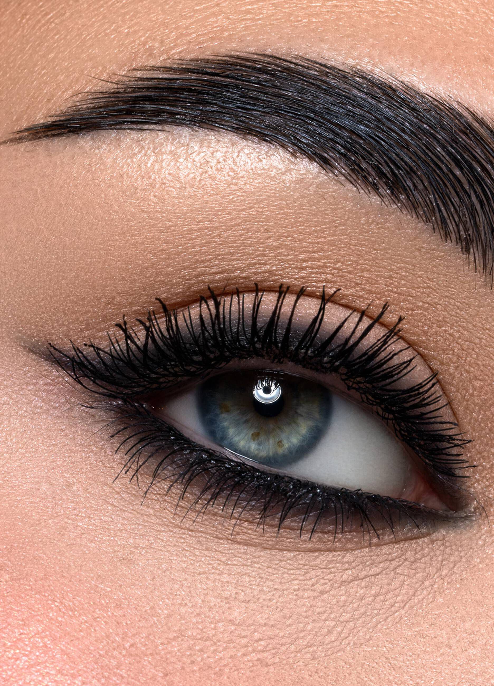 Kohl Black - Astra Make-Up_1