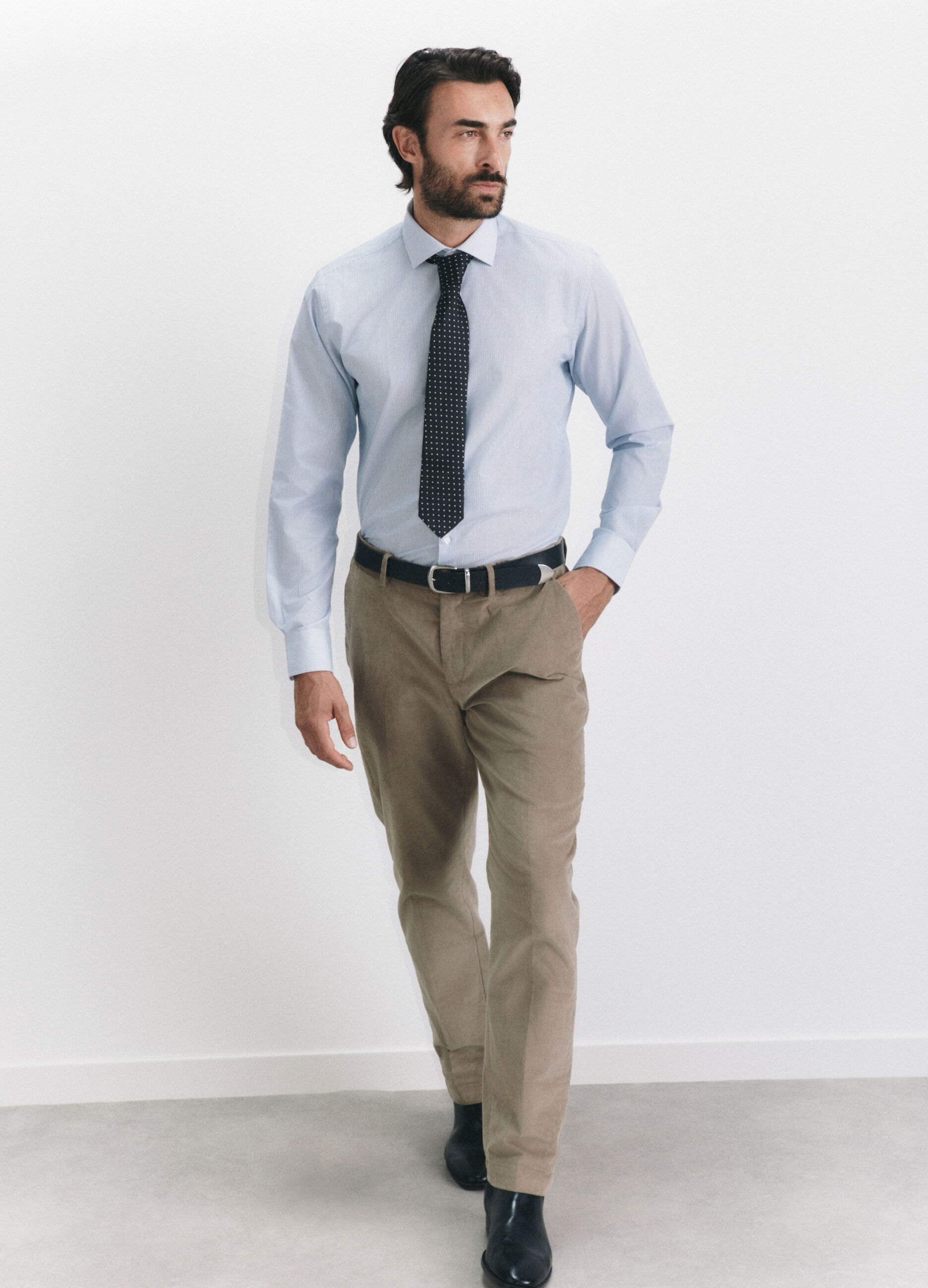 Camicia regular fit in tessuto a righe uomo_0