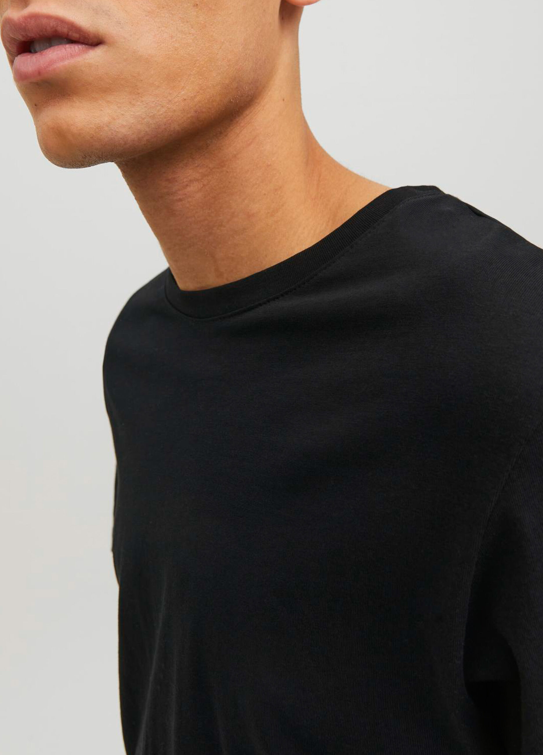 T-shirt girocollo a tinta unita uomo_4