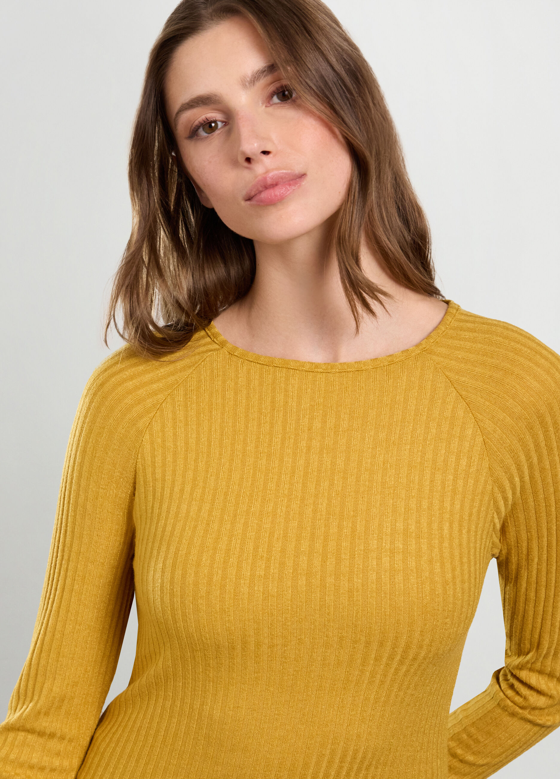 T-shirt in costina di viscosa stretch donna_2