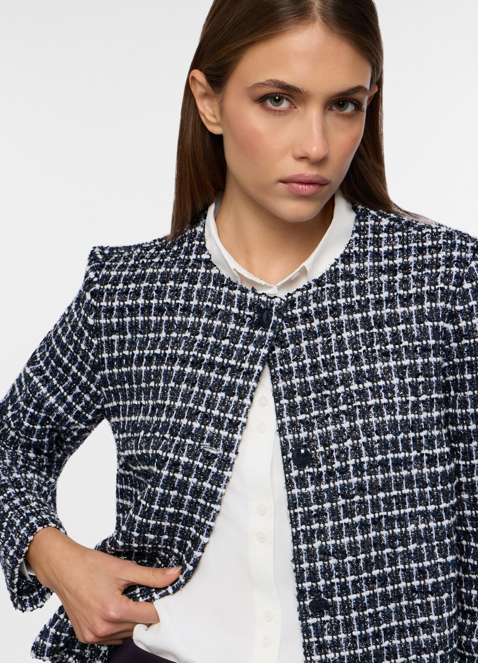Giacca boucl&eacute; con filo lurex donna_2