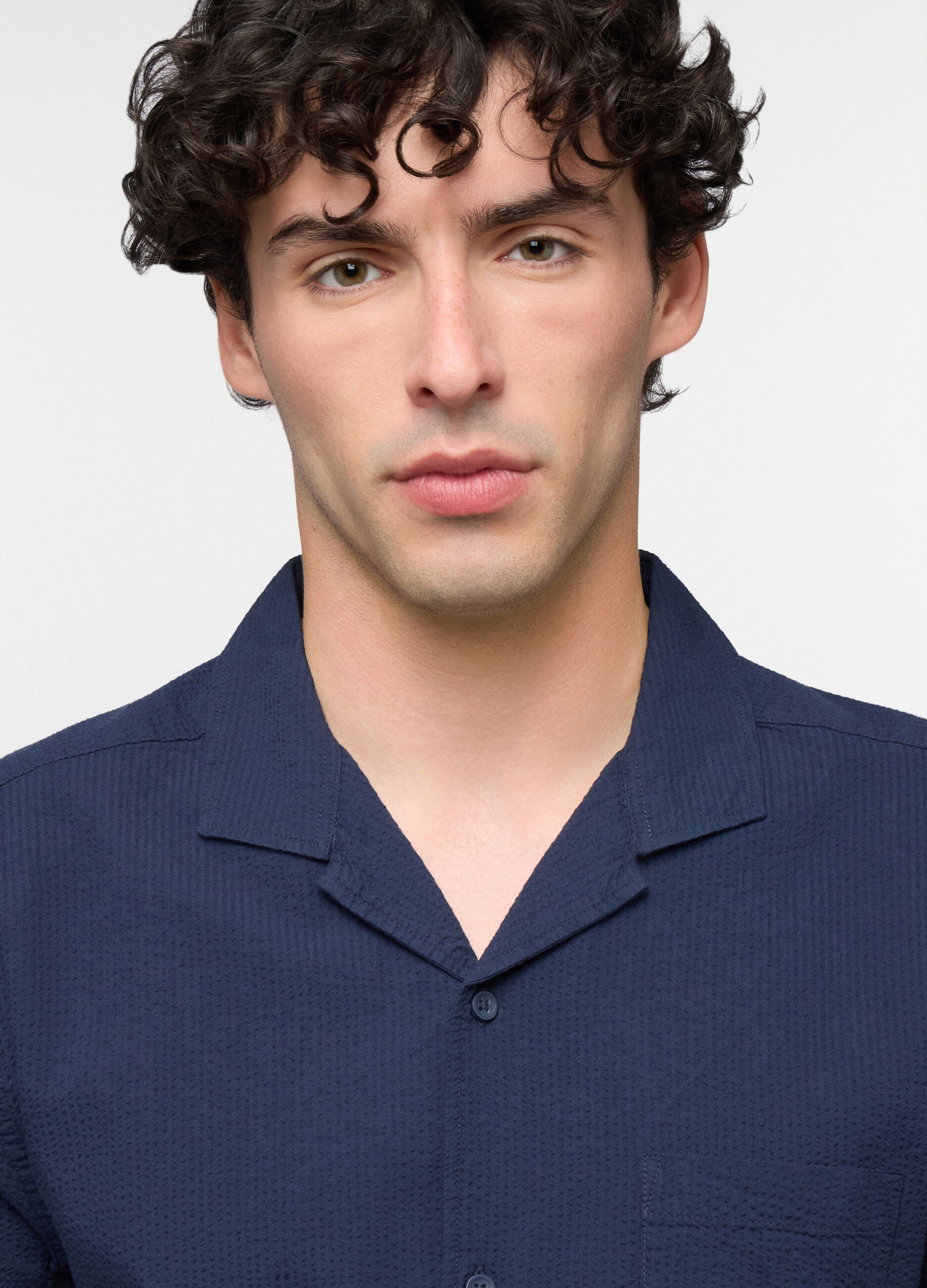 Camicia a maniche corte in seersucker uomo_2