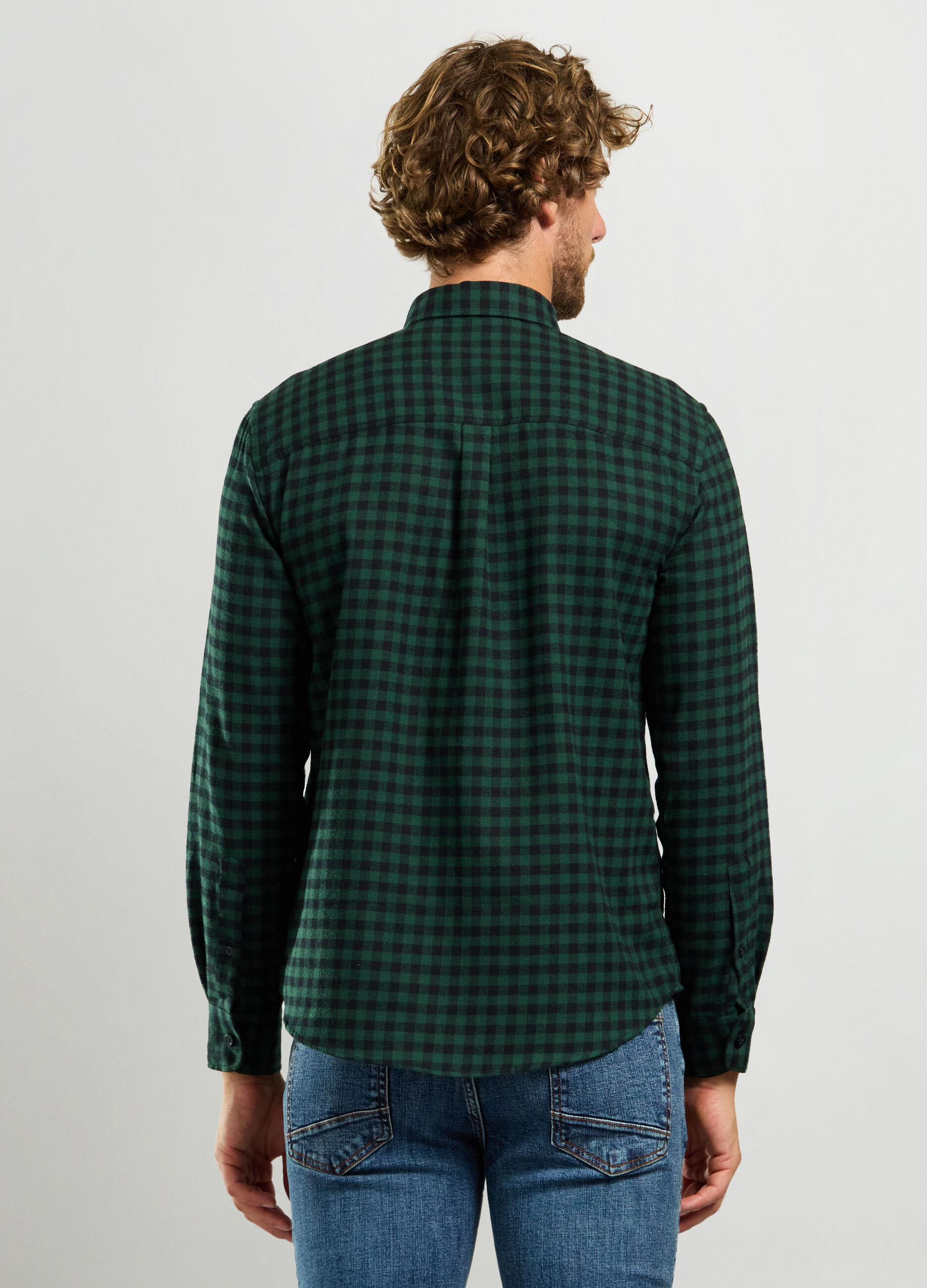 Camicia regular fit con colletto button down in flanella uomo_1