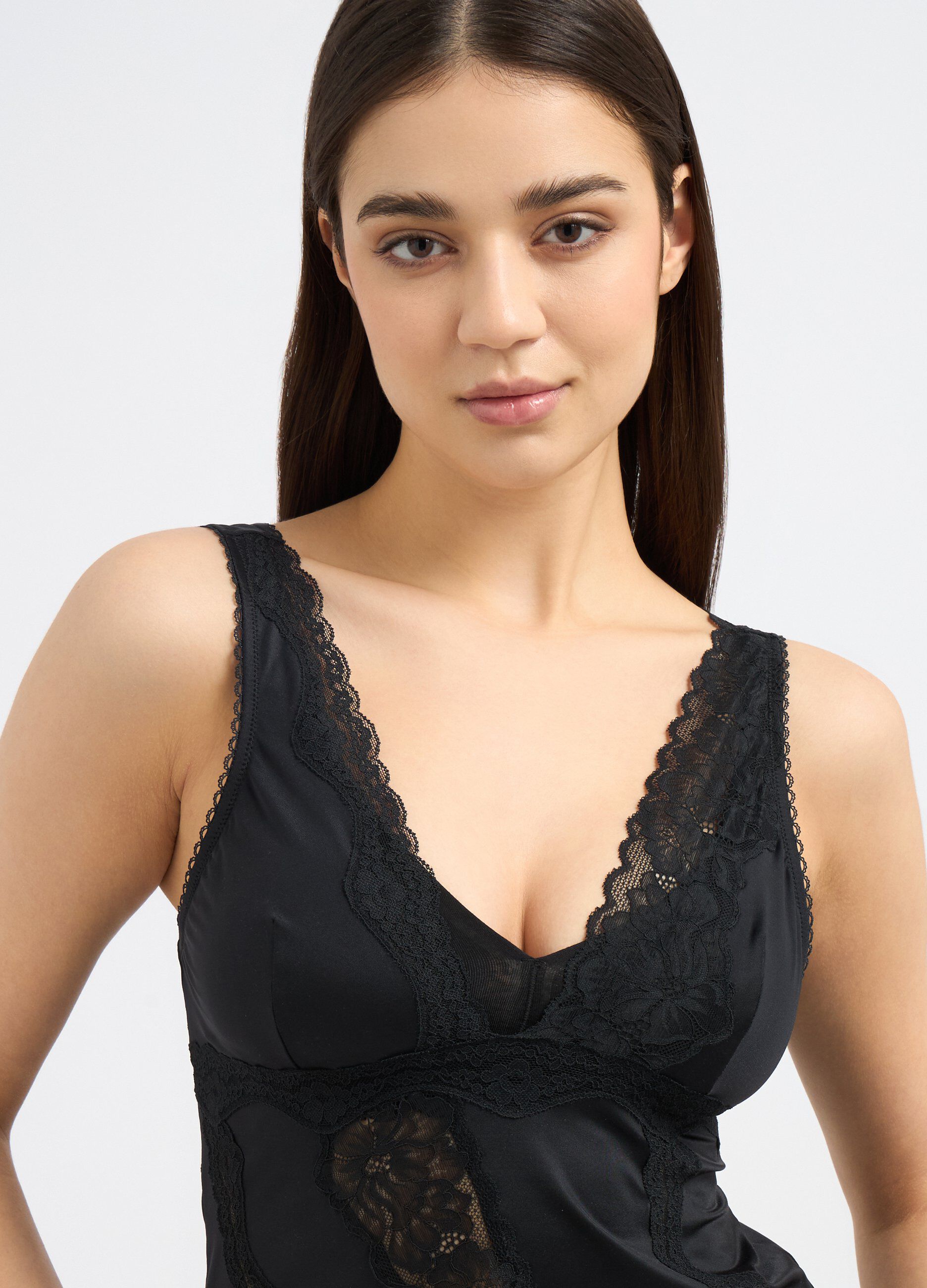 Top pigiama con inserti in pizzo donna_2