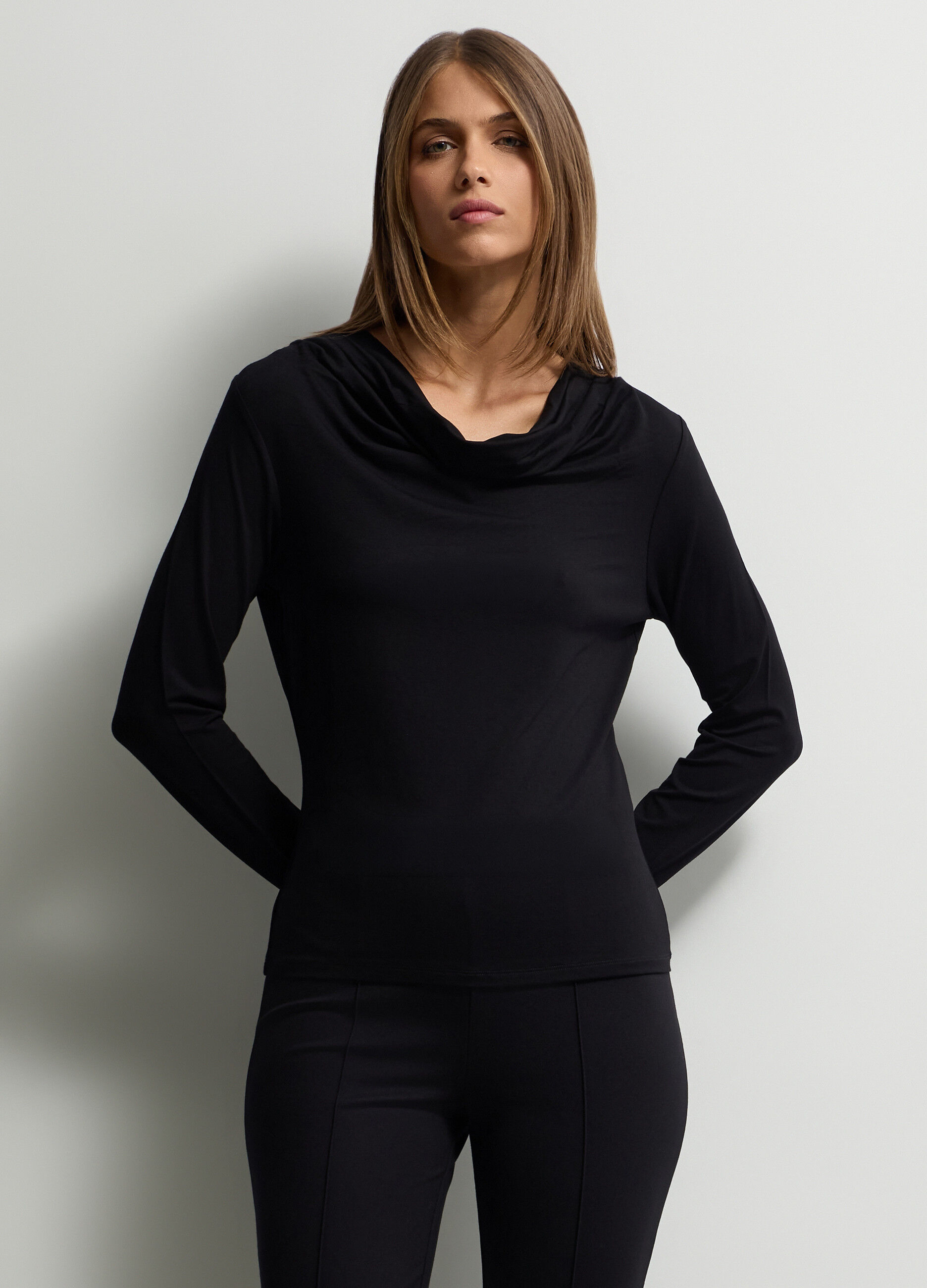 T-shirt con scollo drappeggiato stretch donna_0