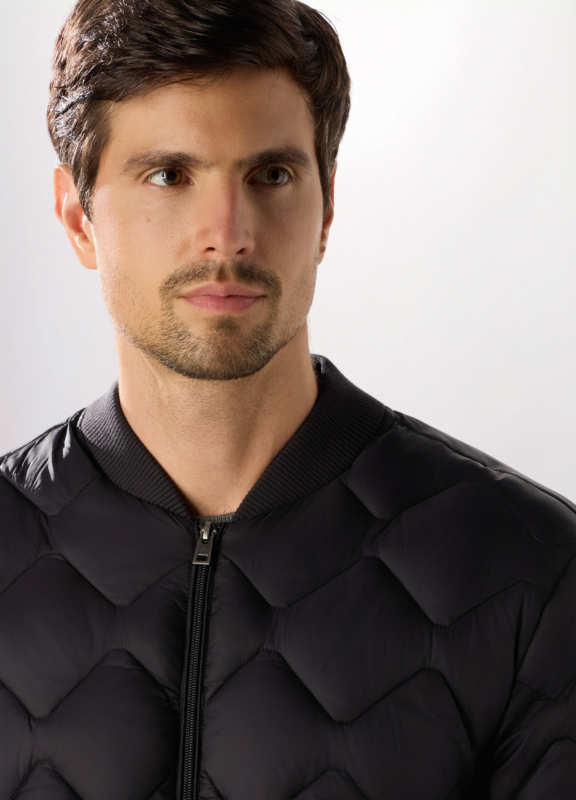 Bomber imbottito con zip uomo_2
