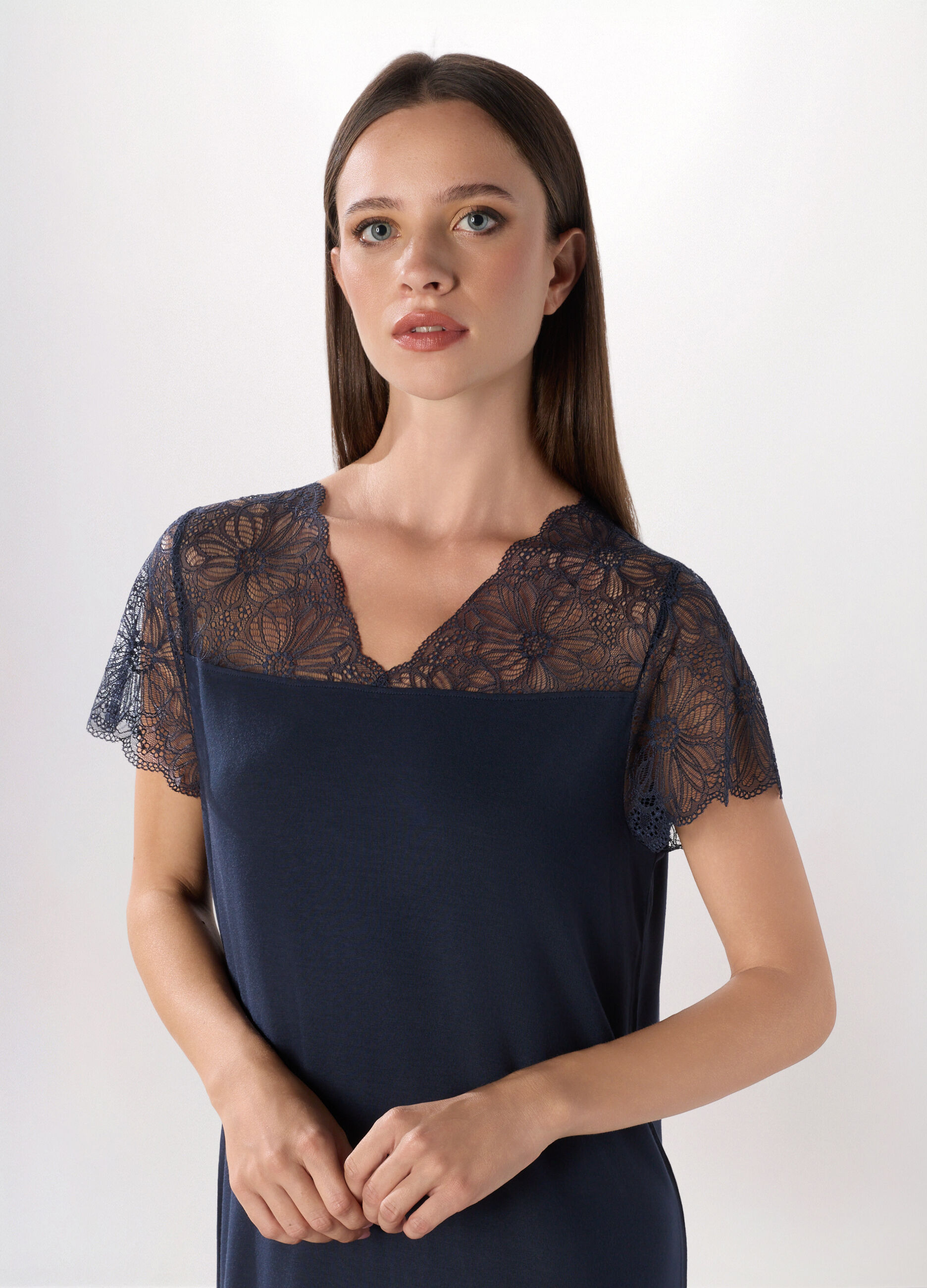 Camicia da notte con pizzo donna_2