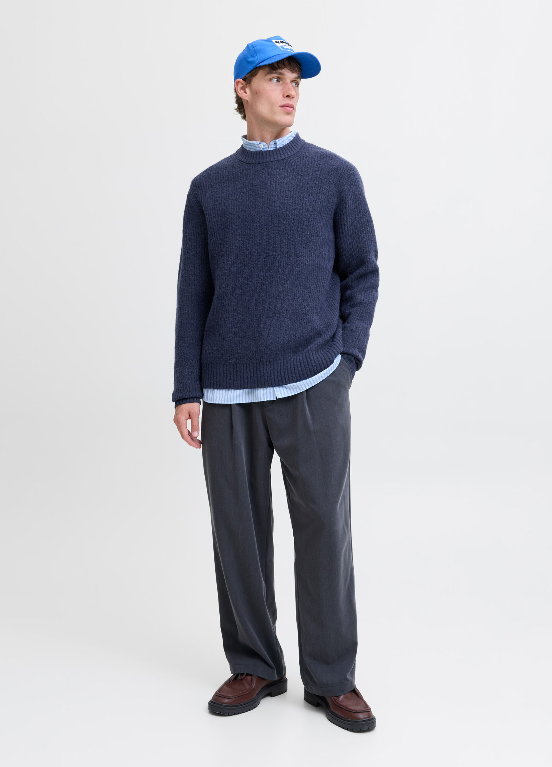 Maglione girocollo a coste uomo_2