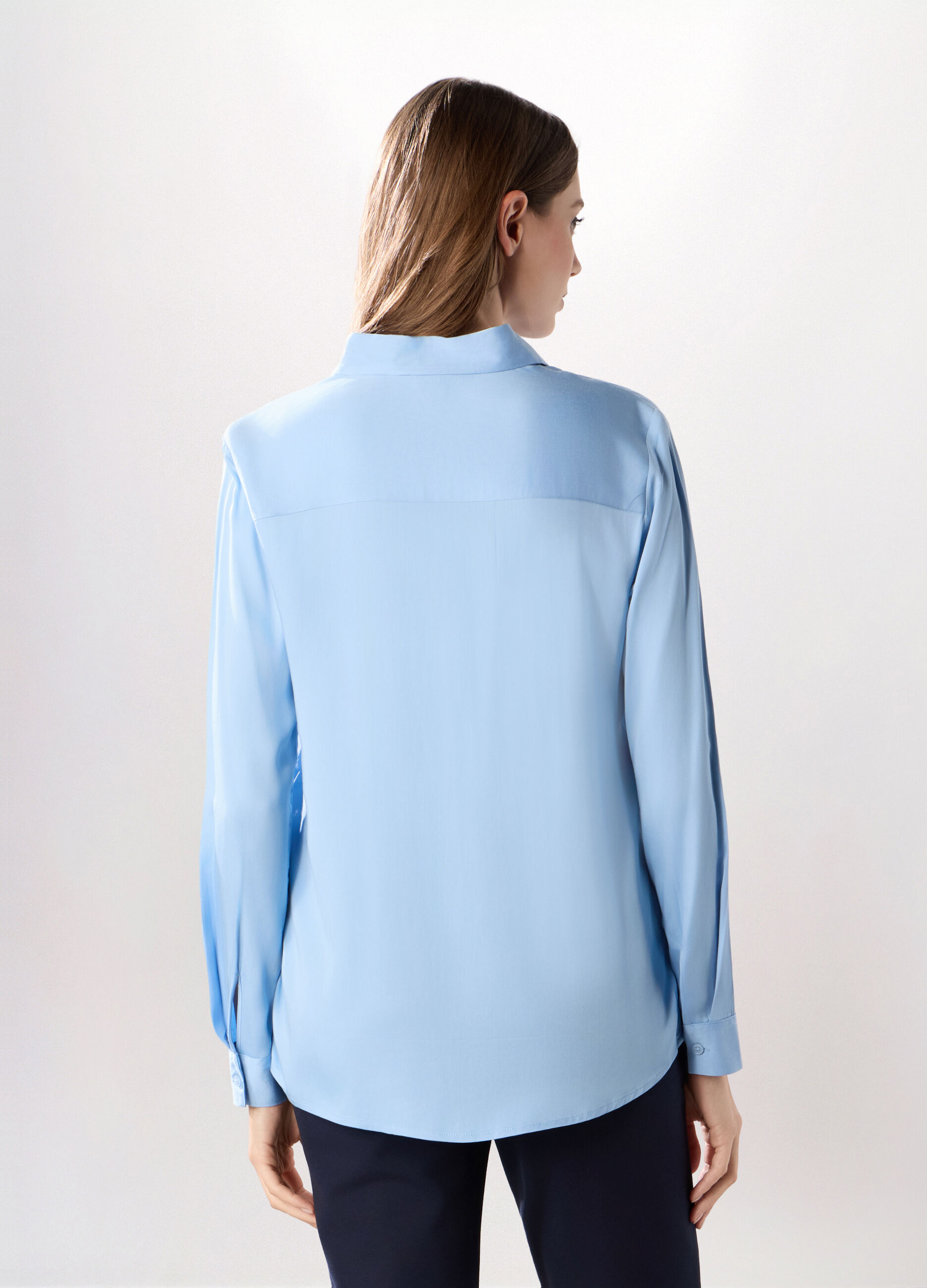 Camicia in pura viscosa tinta unita donna_1