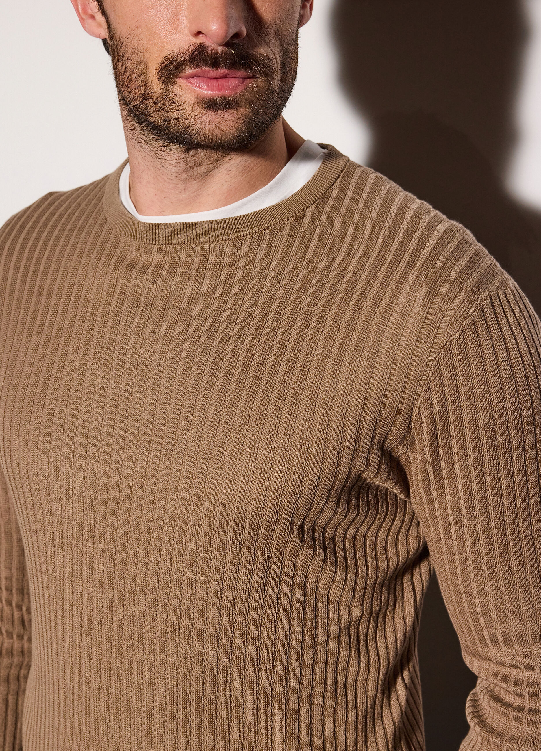 Maglione a costa piatta in cotone e modal uomo_2