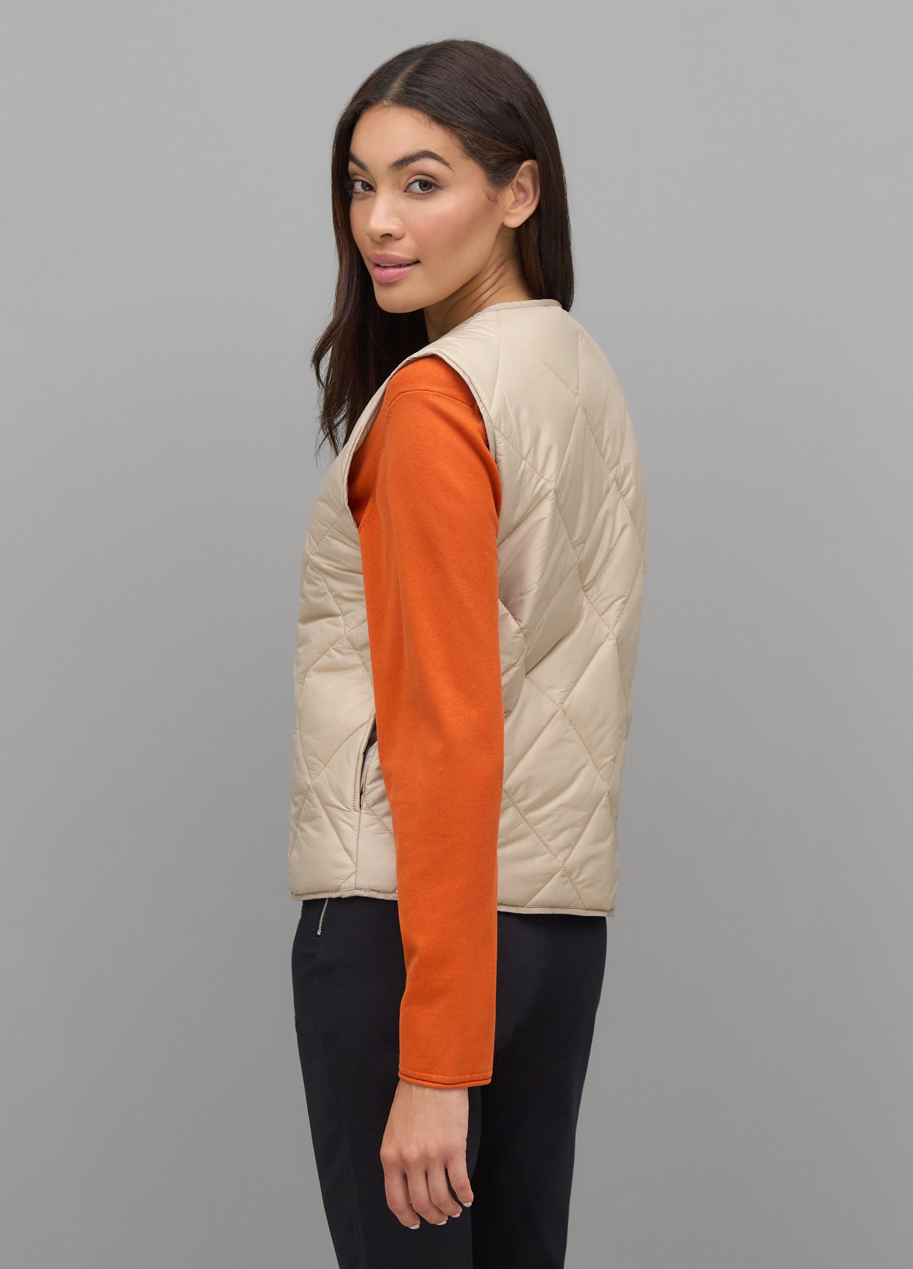 Gilet trapuntato a tinta unita donna_1