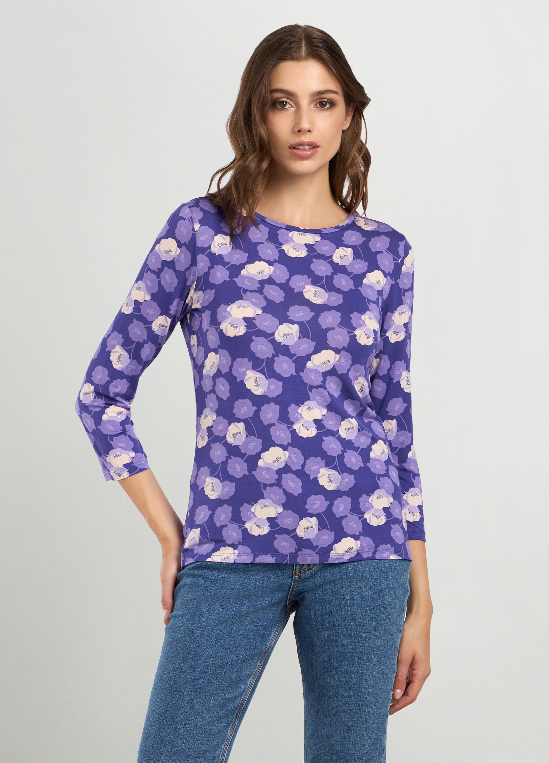 T-shirt in viscosa stretch a fiori donna_0