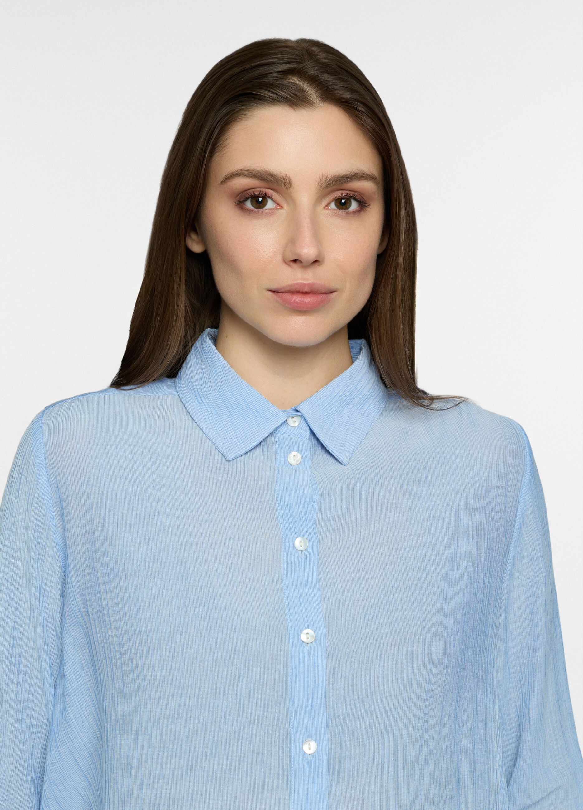 Camicia regular fit con colletto alla francese donna_2