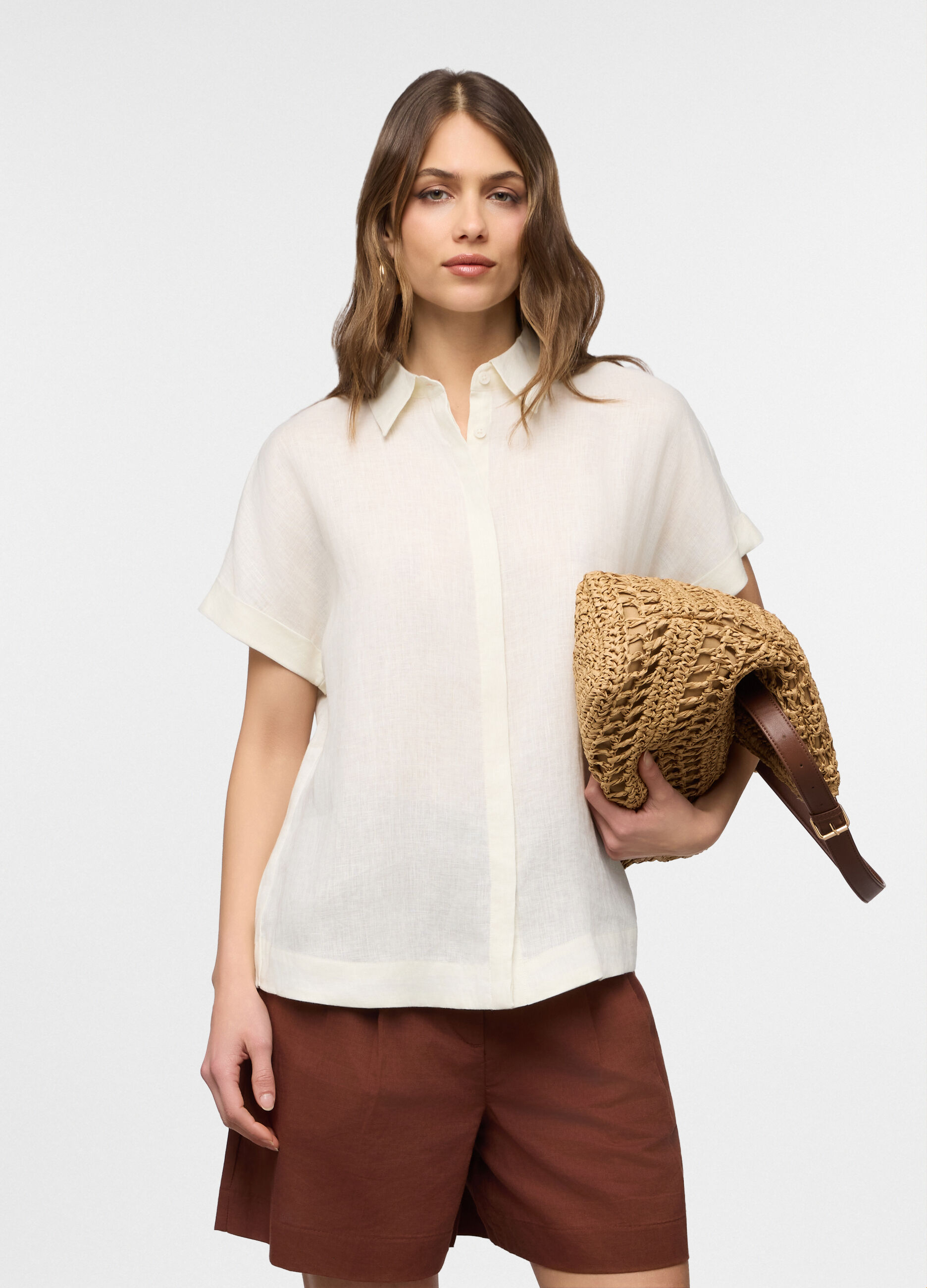 Camicia Fit Regular con colletto alla francese in puro lino donna_0
