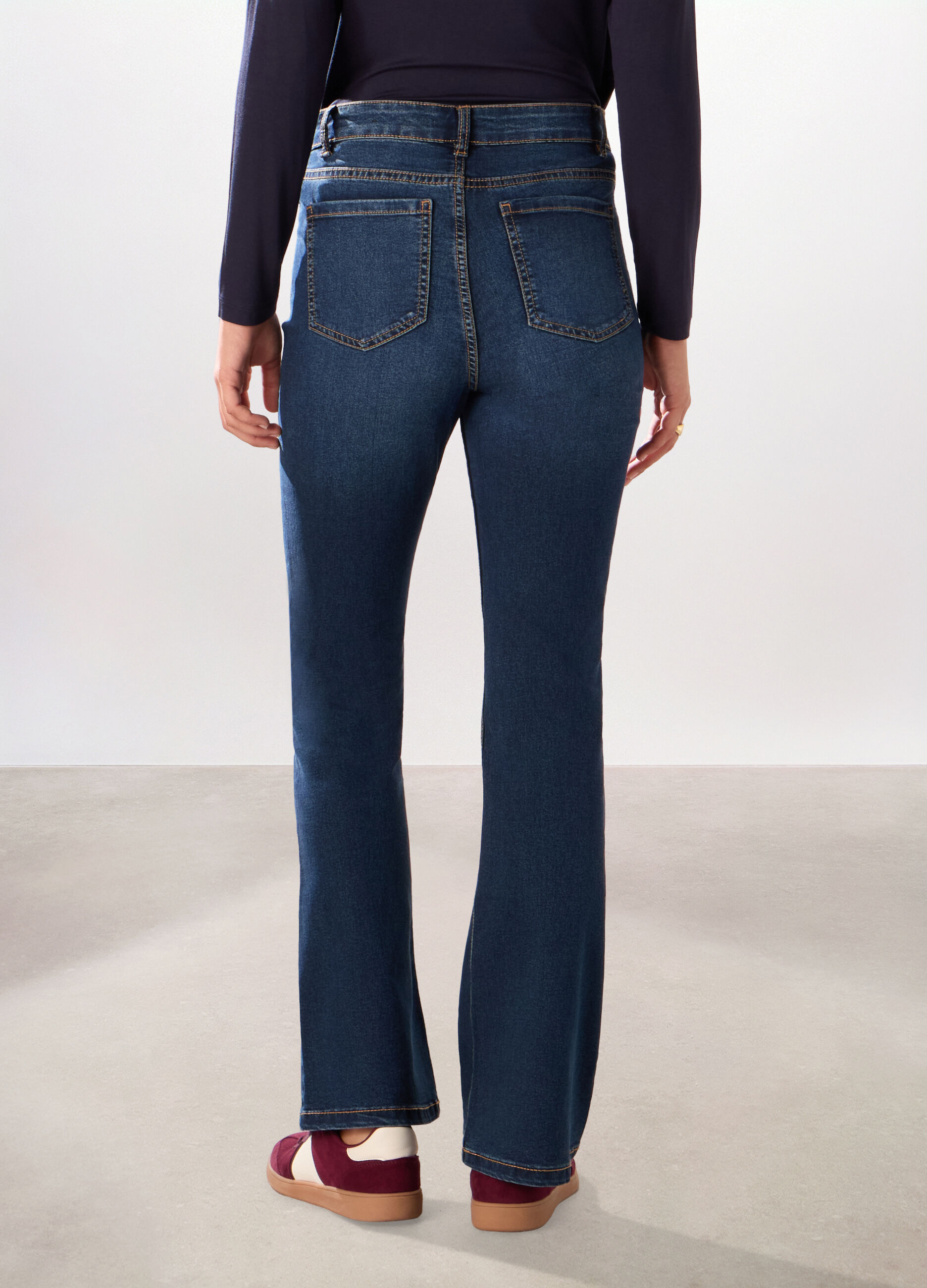 Pantaloni in denim stretch misto cotone donna_1