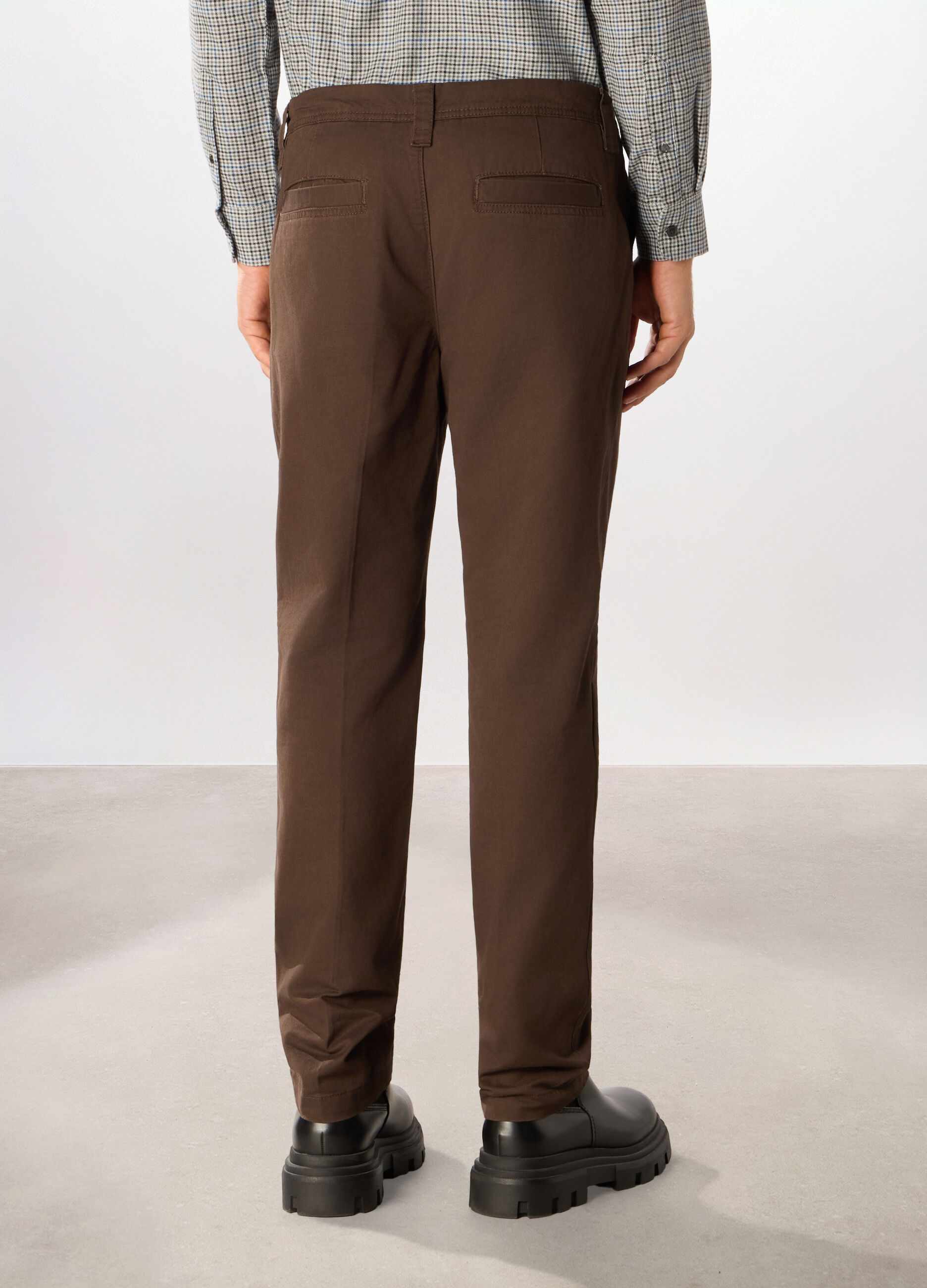 Pantaloni chino in twill di cotone uomo_1