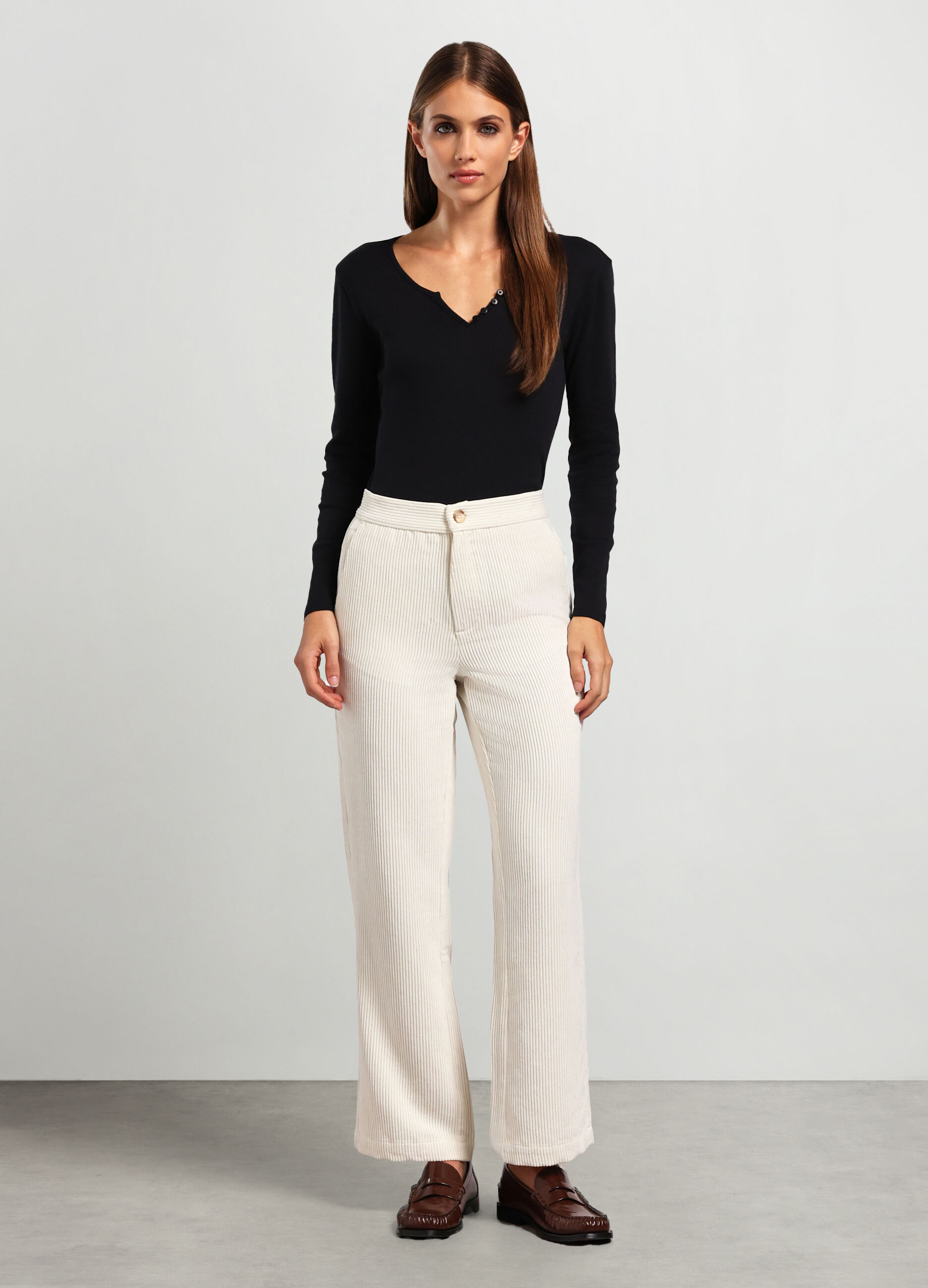 Pantaloni in costina di velluto donna_0