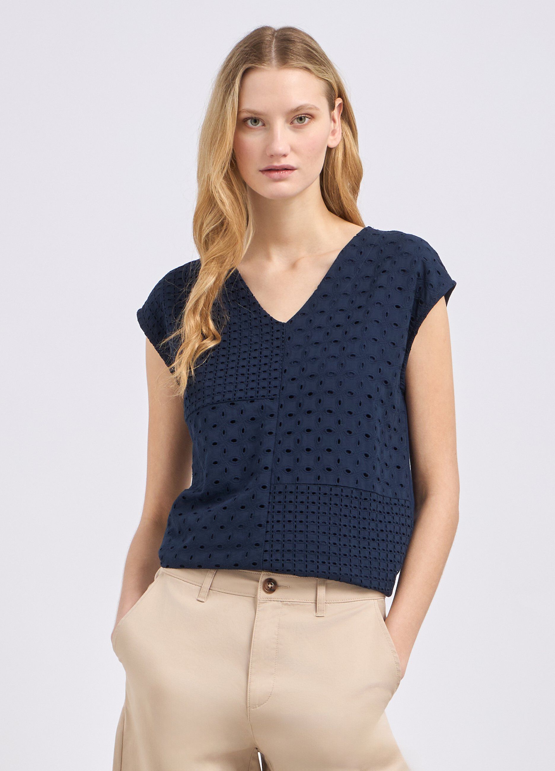 T-shirt in misto viscosa con lavorazione donna
