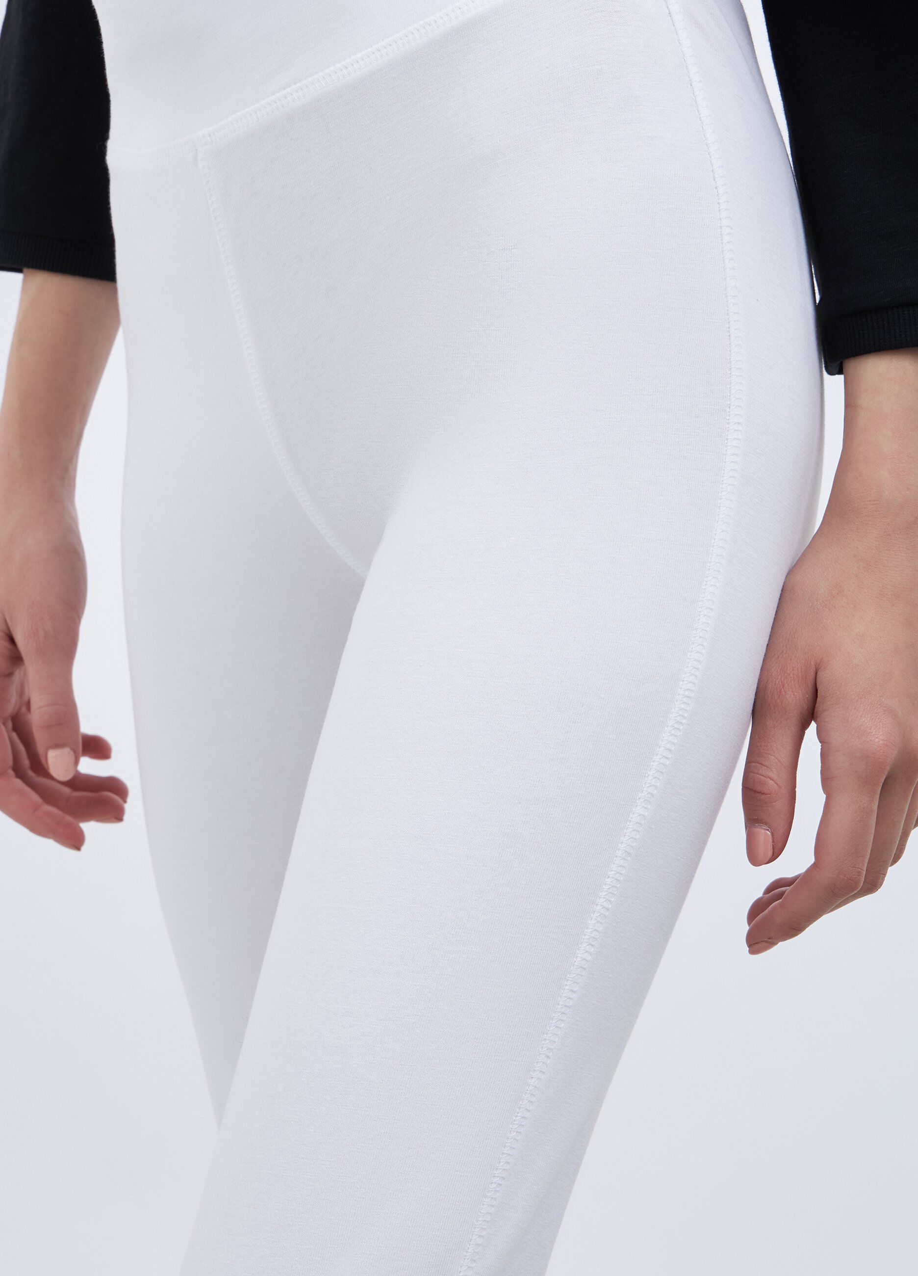 Leggings capri in cotone stretch donna_2