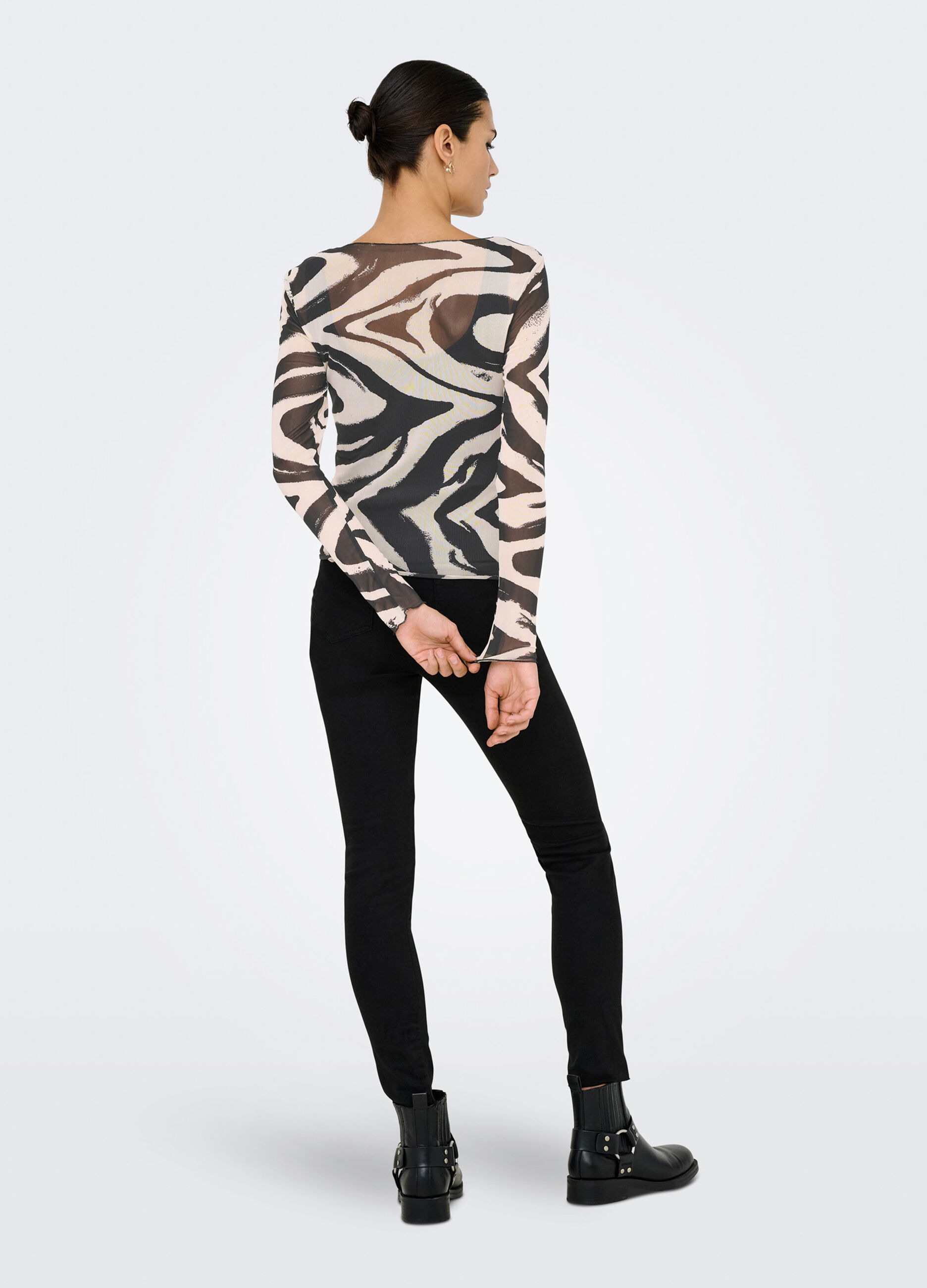 T-shirt a maniche lunghe donna_1